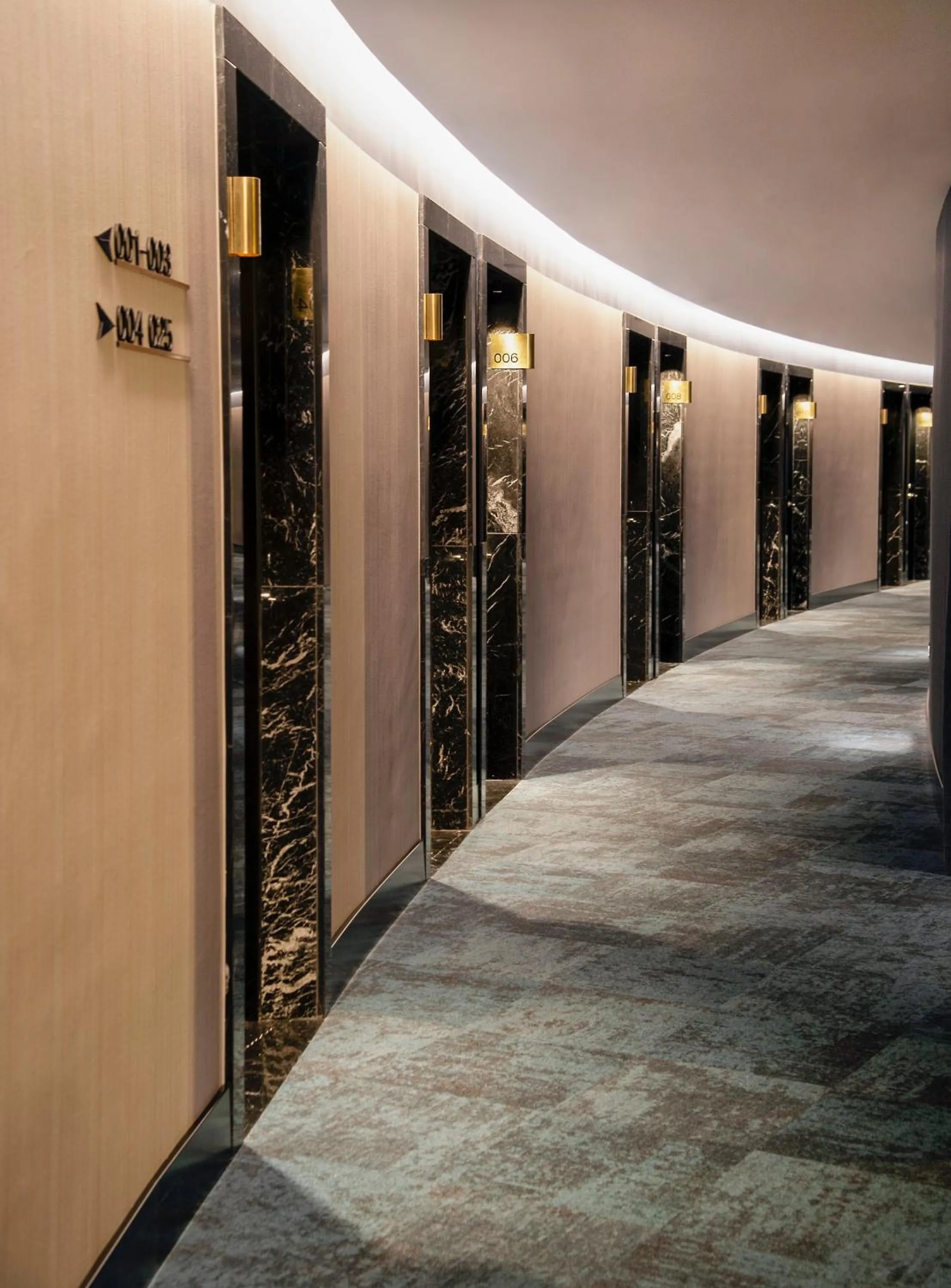 Area and facilities in Vincci Consulado de Bilbao