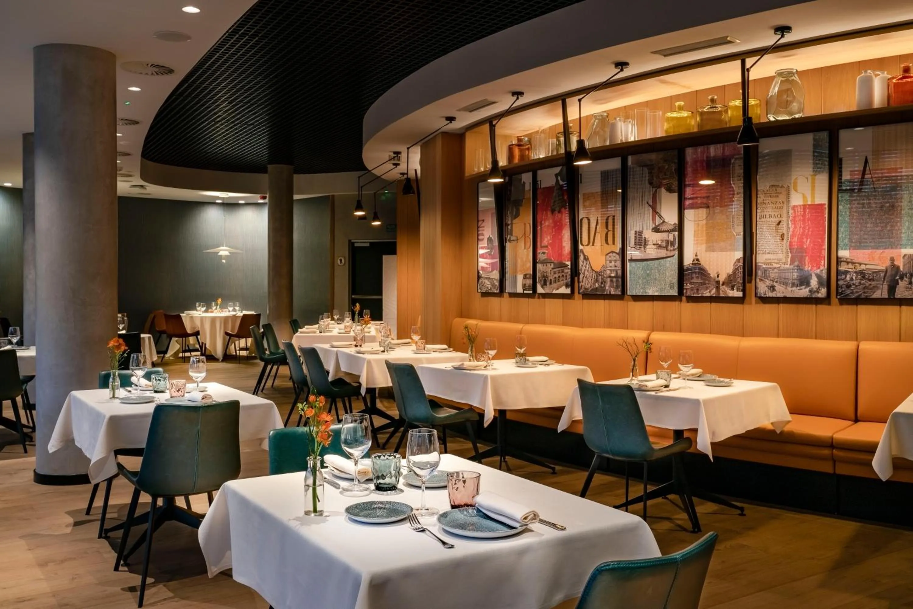 Restaurant/places to eat in Vincci Consulado de Bilbao