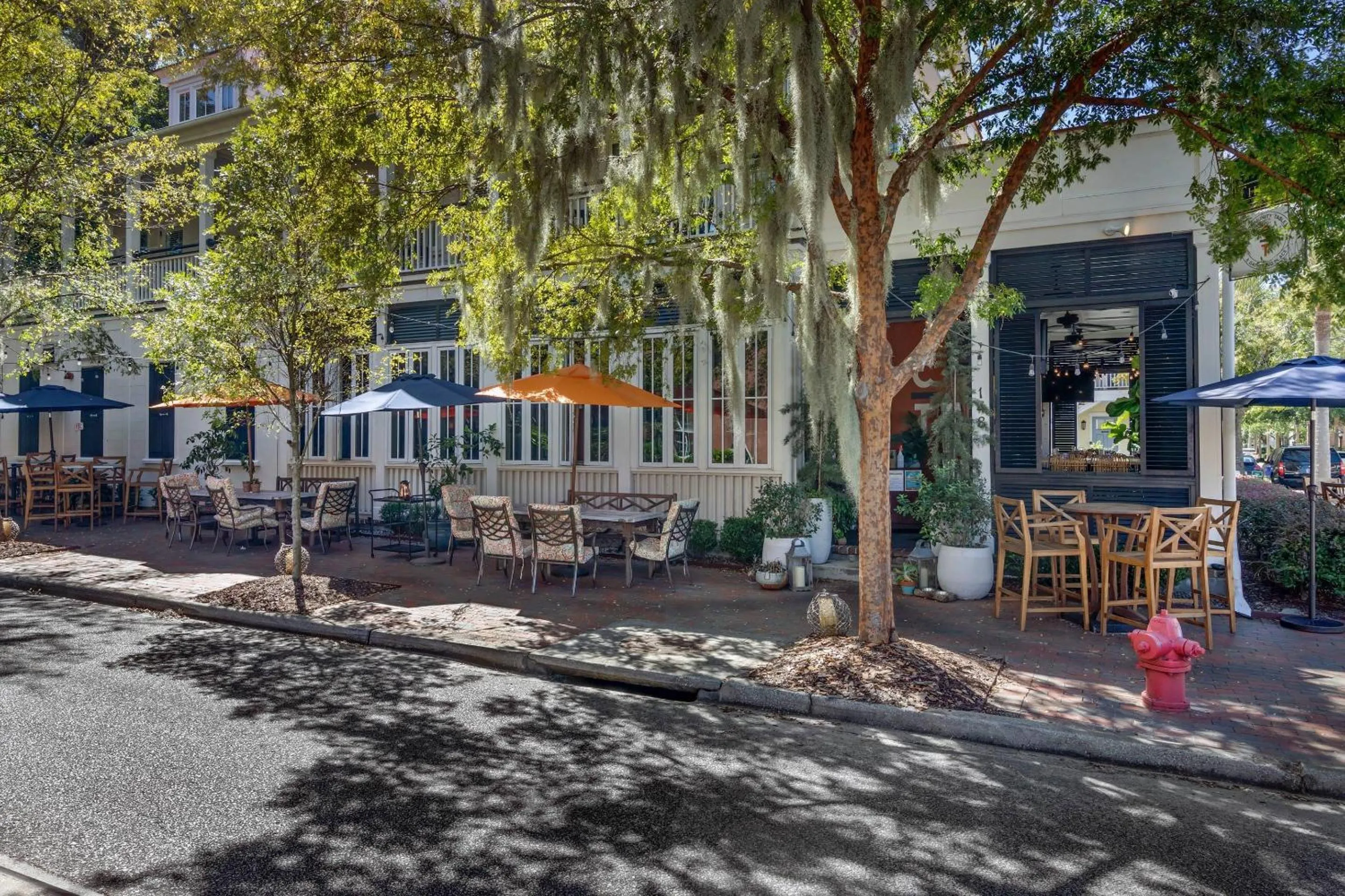 Property building in Inn at I'On, an Ascend Collection Hotel