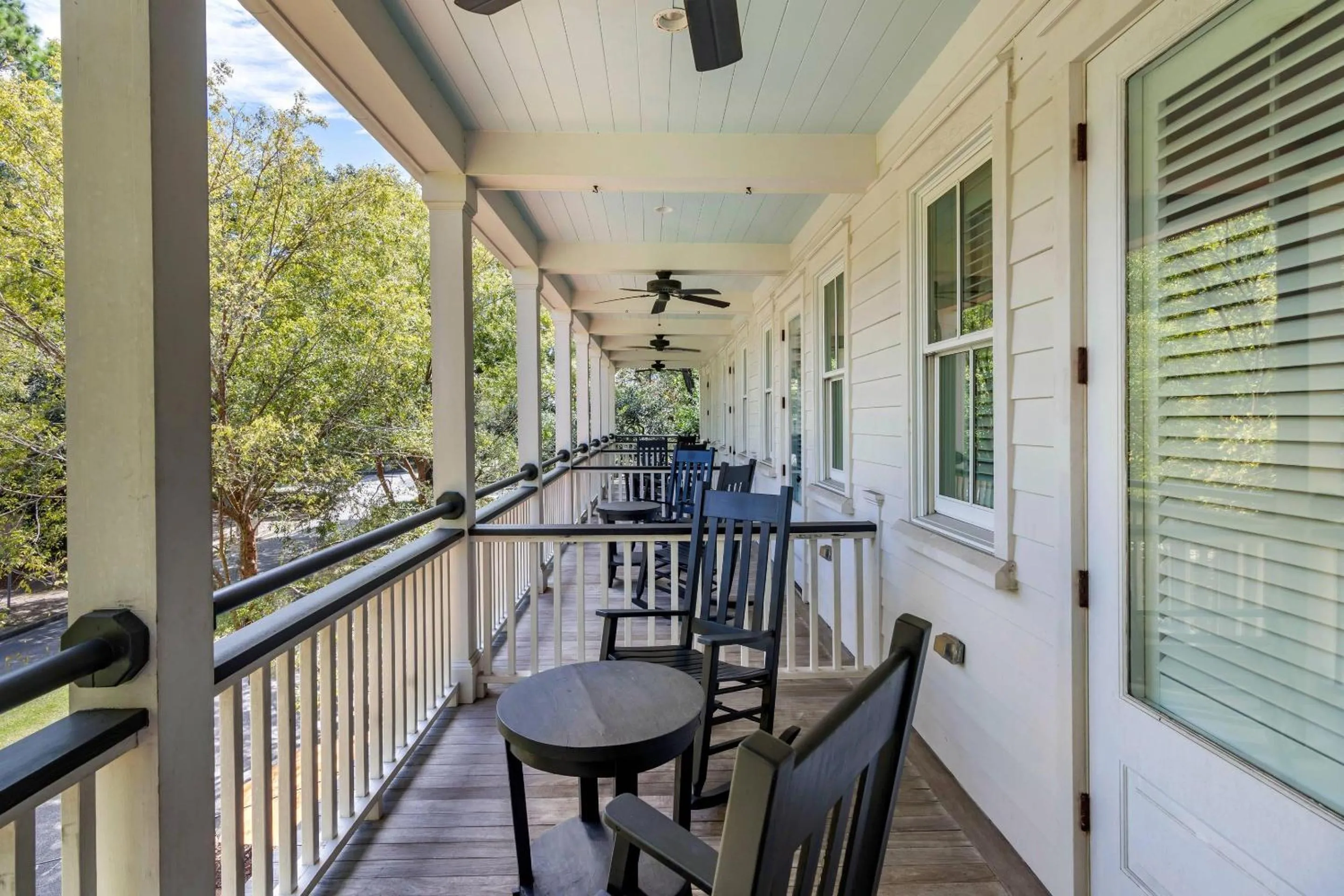Bedroom in Inn at I'On, an Ascend Collection Hotel