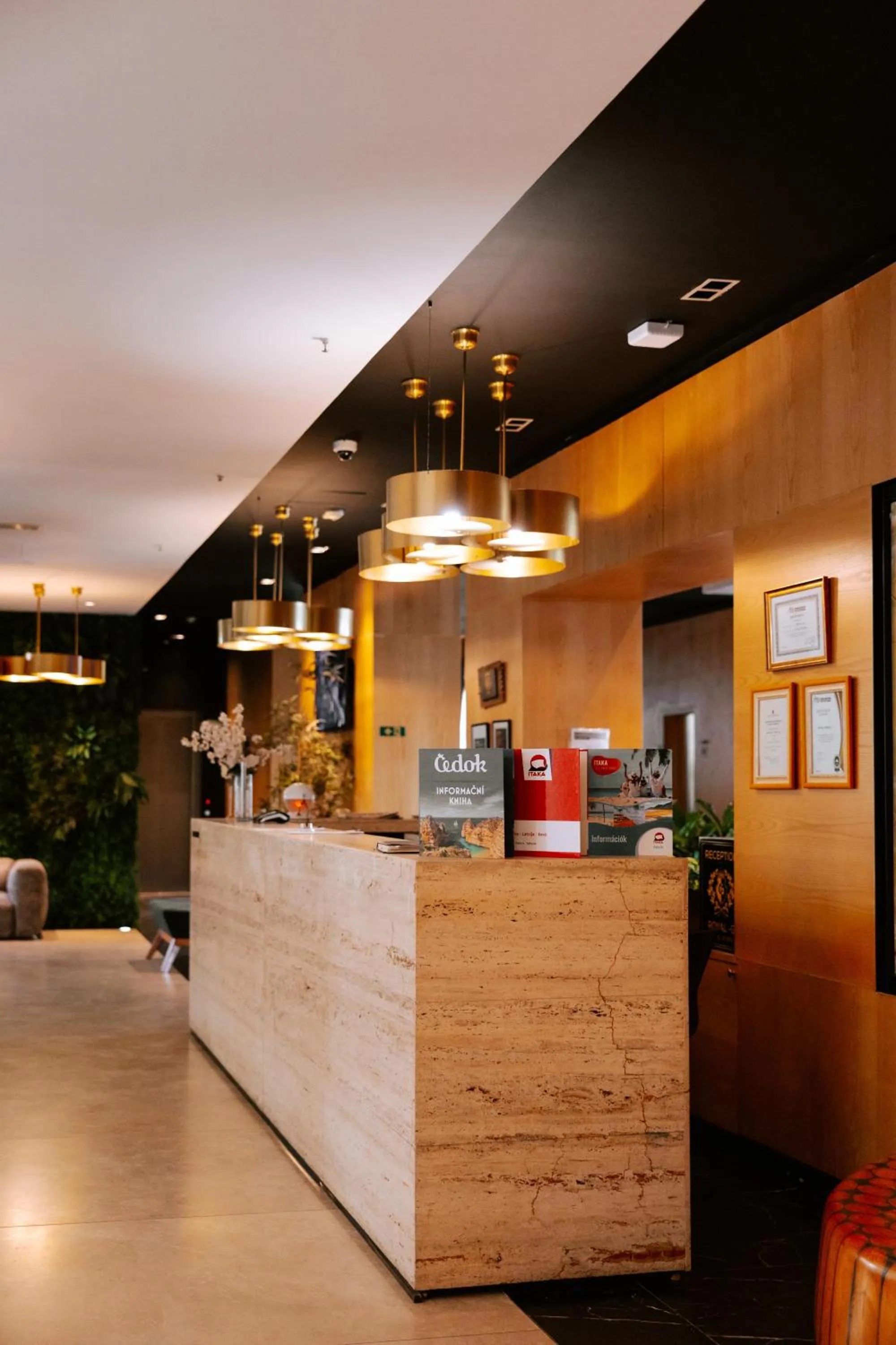 Lobby or reception in Royal G Hotel & SPA 4 Star