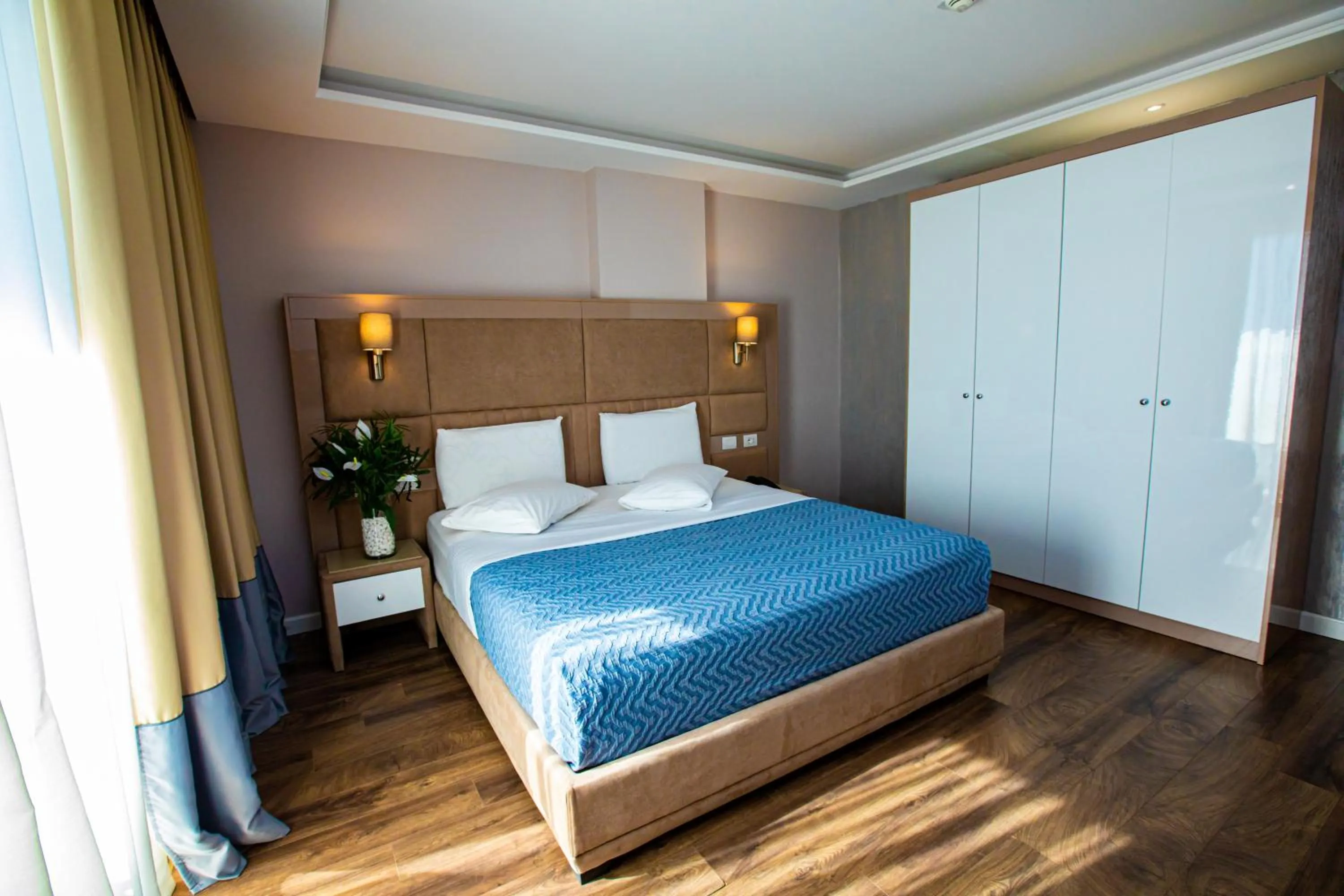 Bedroom in Royal G Hotel & SPA 4 Star