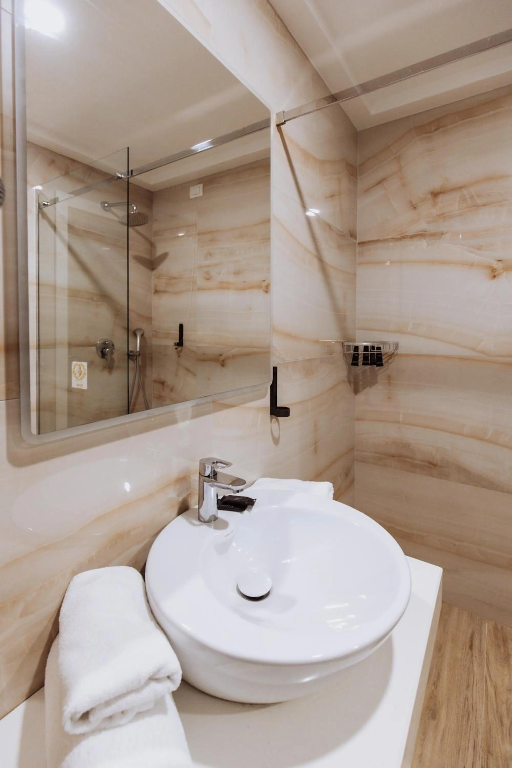 Bathroom in Royal G Hotel & SPA 4 Star