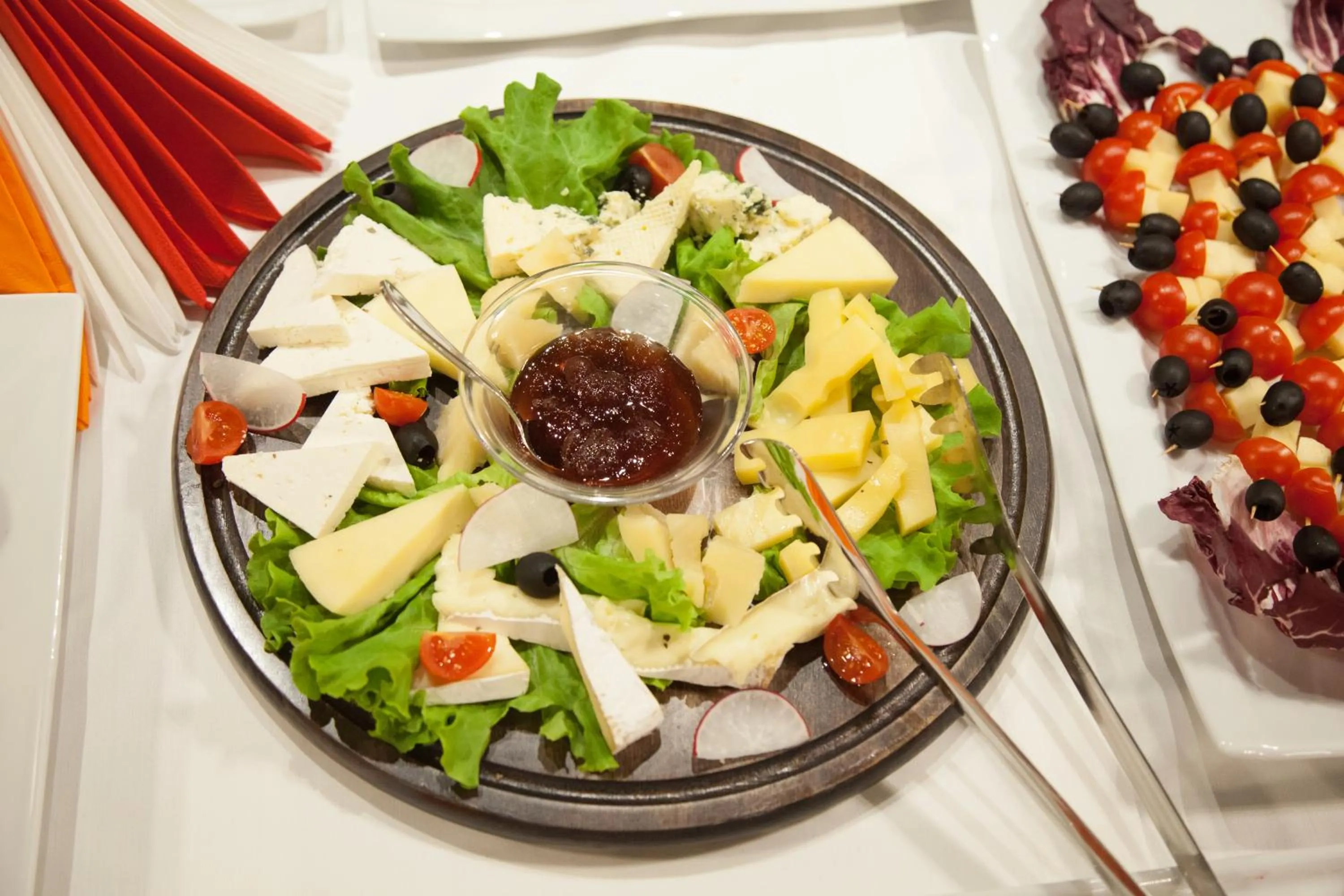 Food in Royal G Hotel & SPA 4 Star