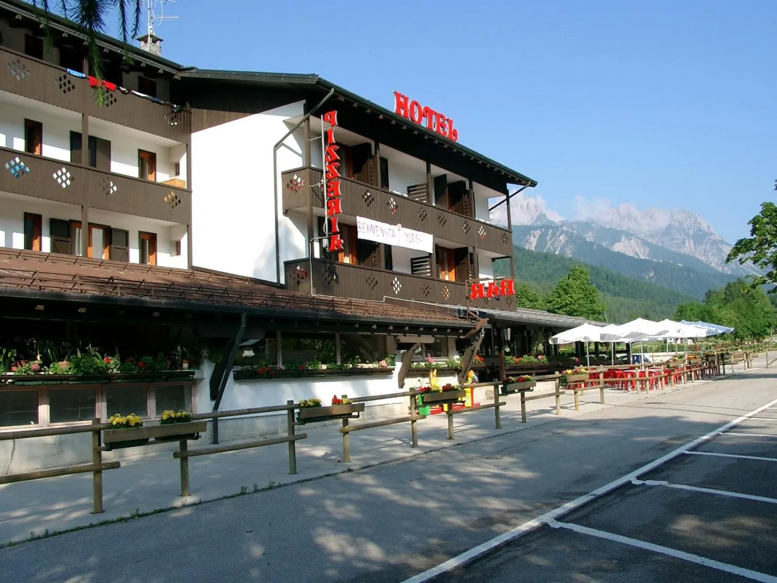Property building in Hotel Davost