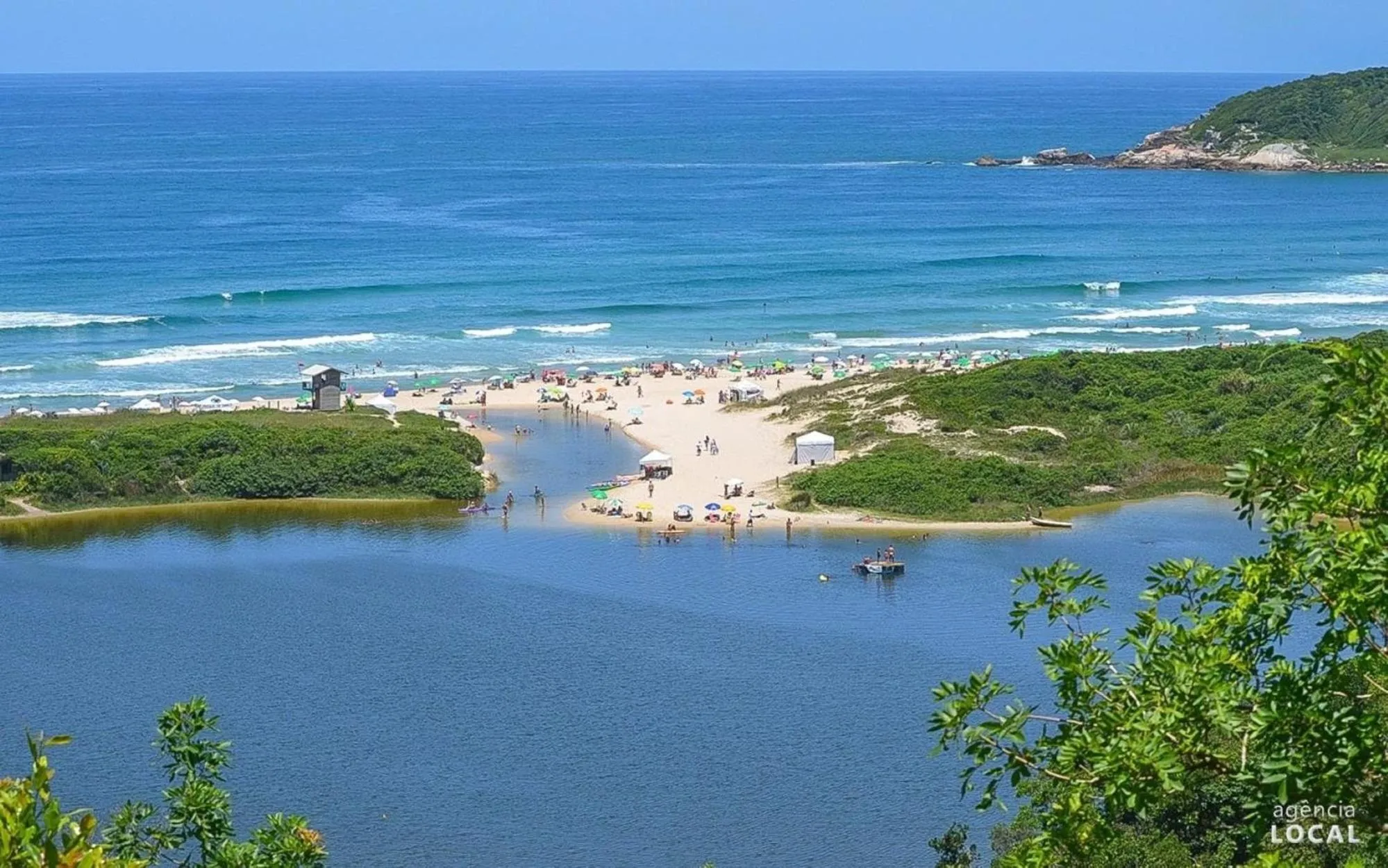 Beach in Pousada Bangalôs do Rosa