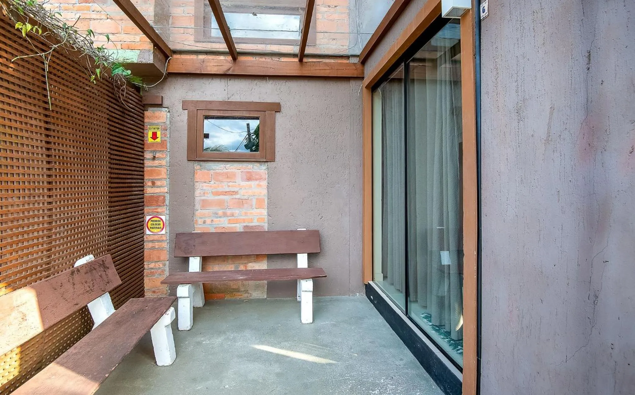 Balcony/Terrace in Pousada Bangalôs do Rosa