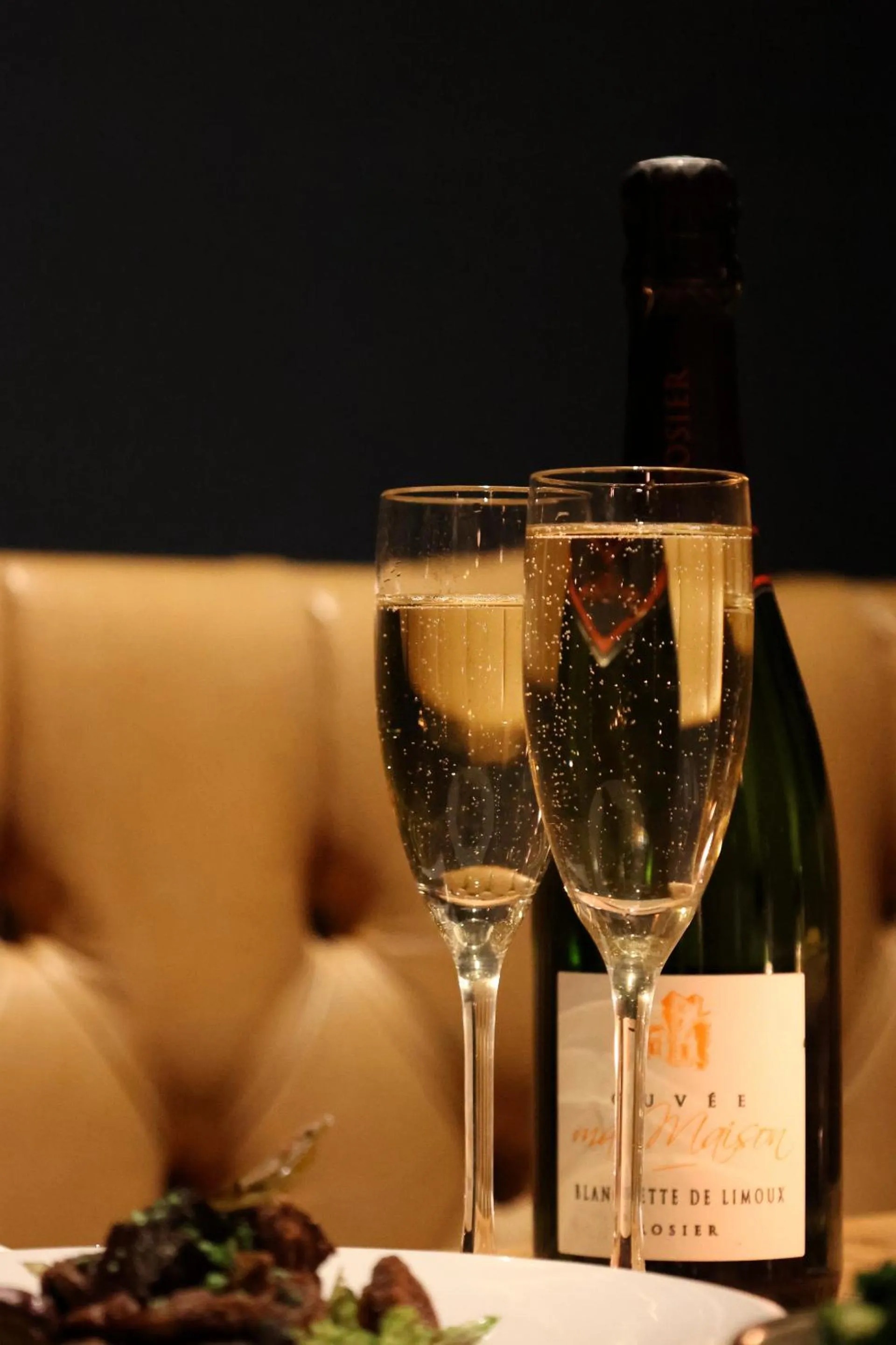 Food and drinks in The Porterhouse grill & rooms