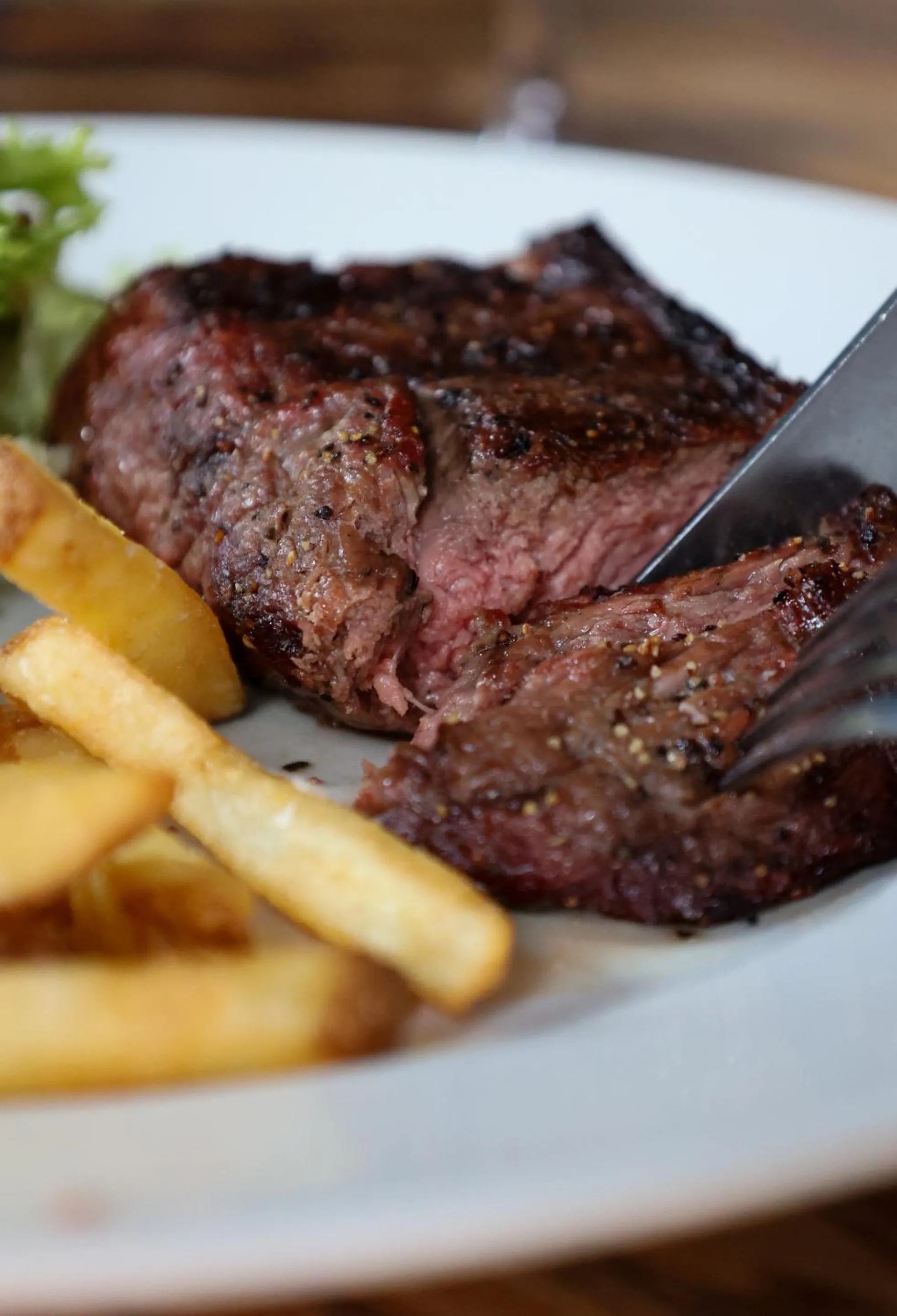 Food and drinks in The Porterhouse grill & rooms