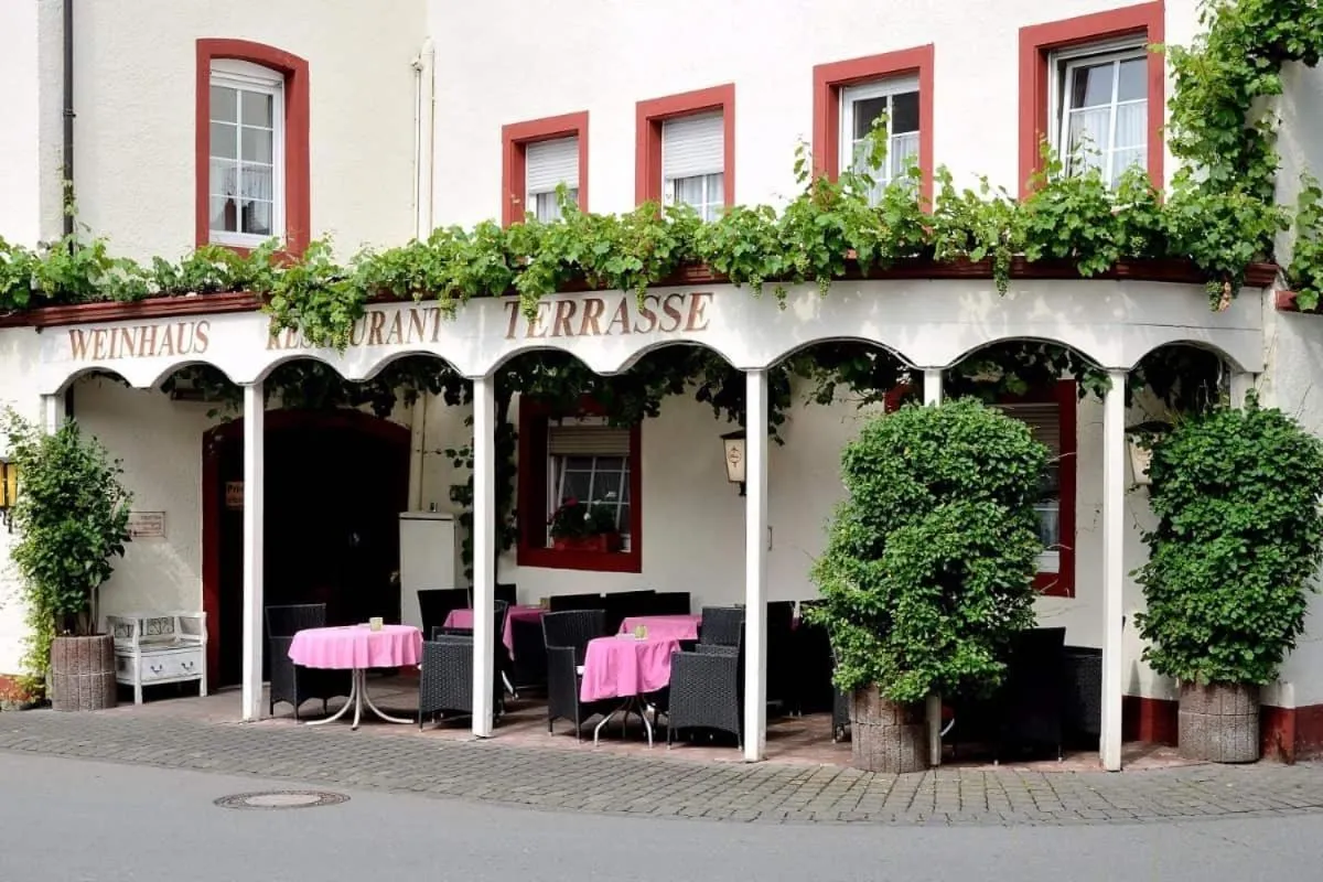 Patio in Weinhaus Hotel zum Josefshof