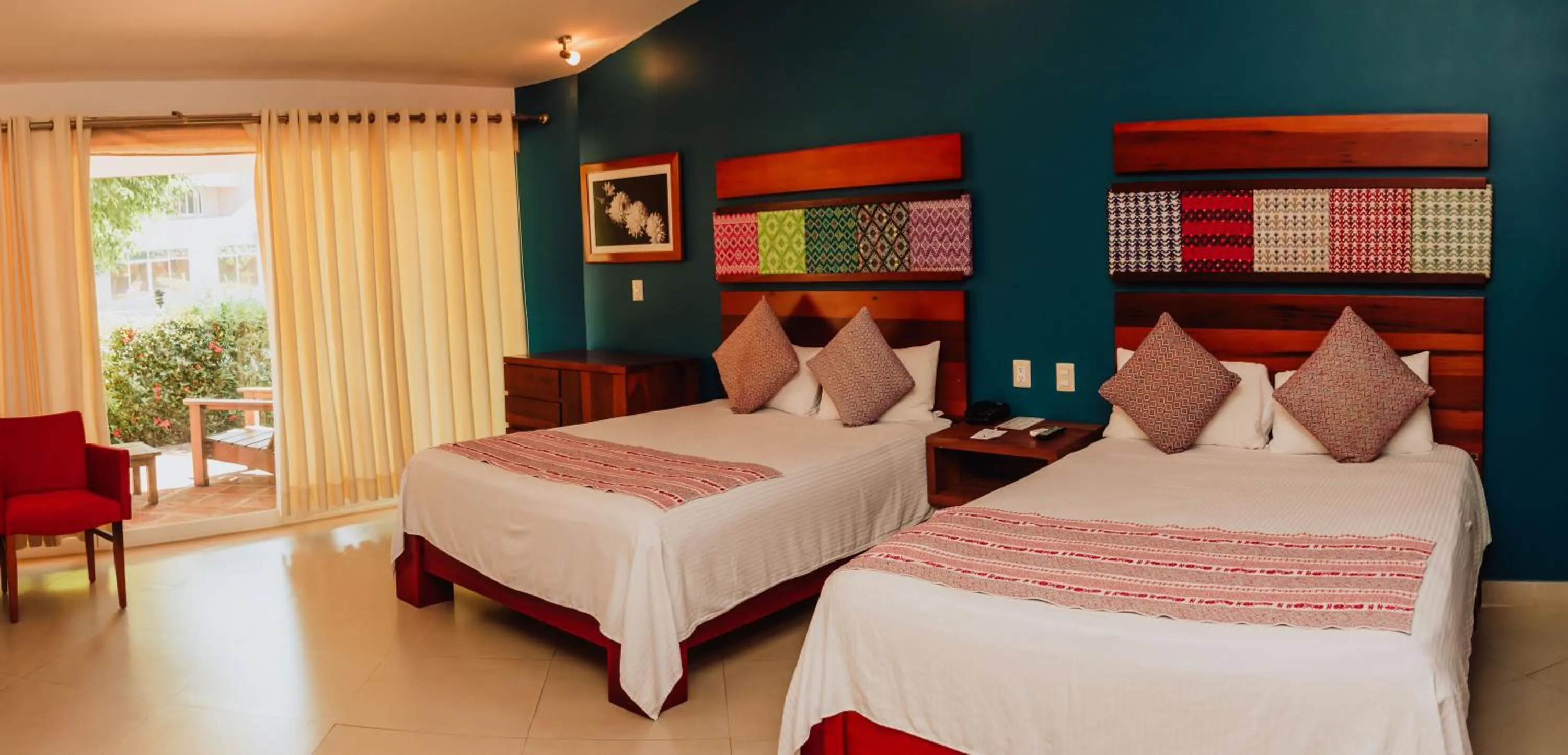 Bedroom, Bed in Hotel Loma Real