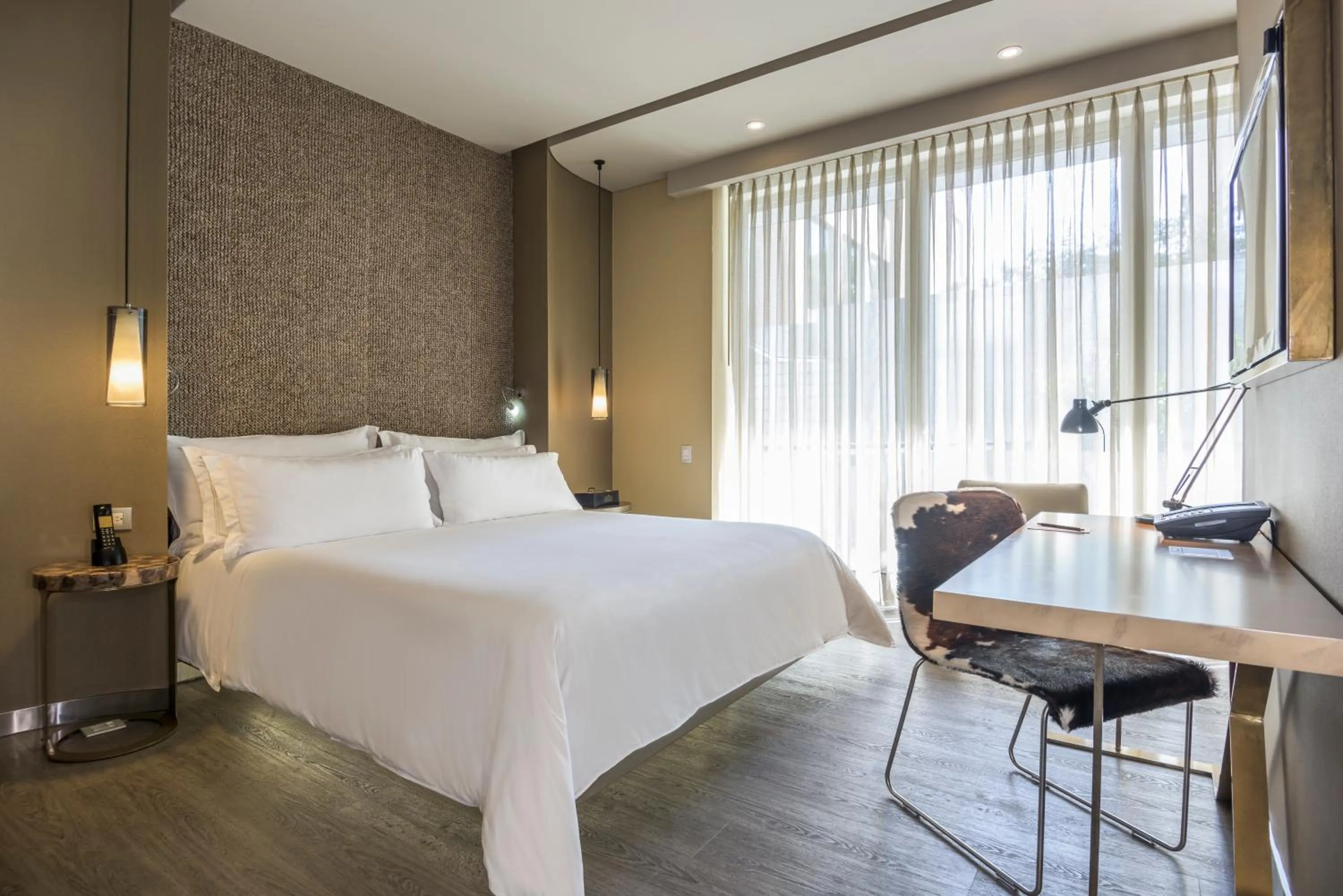 Photo of the whole room, Bed in BOG Hotel