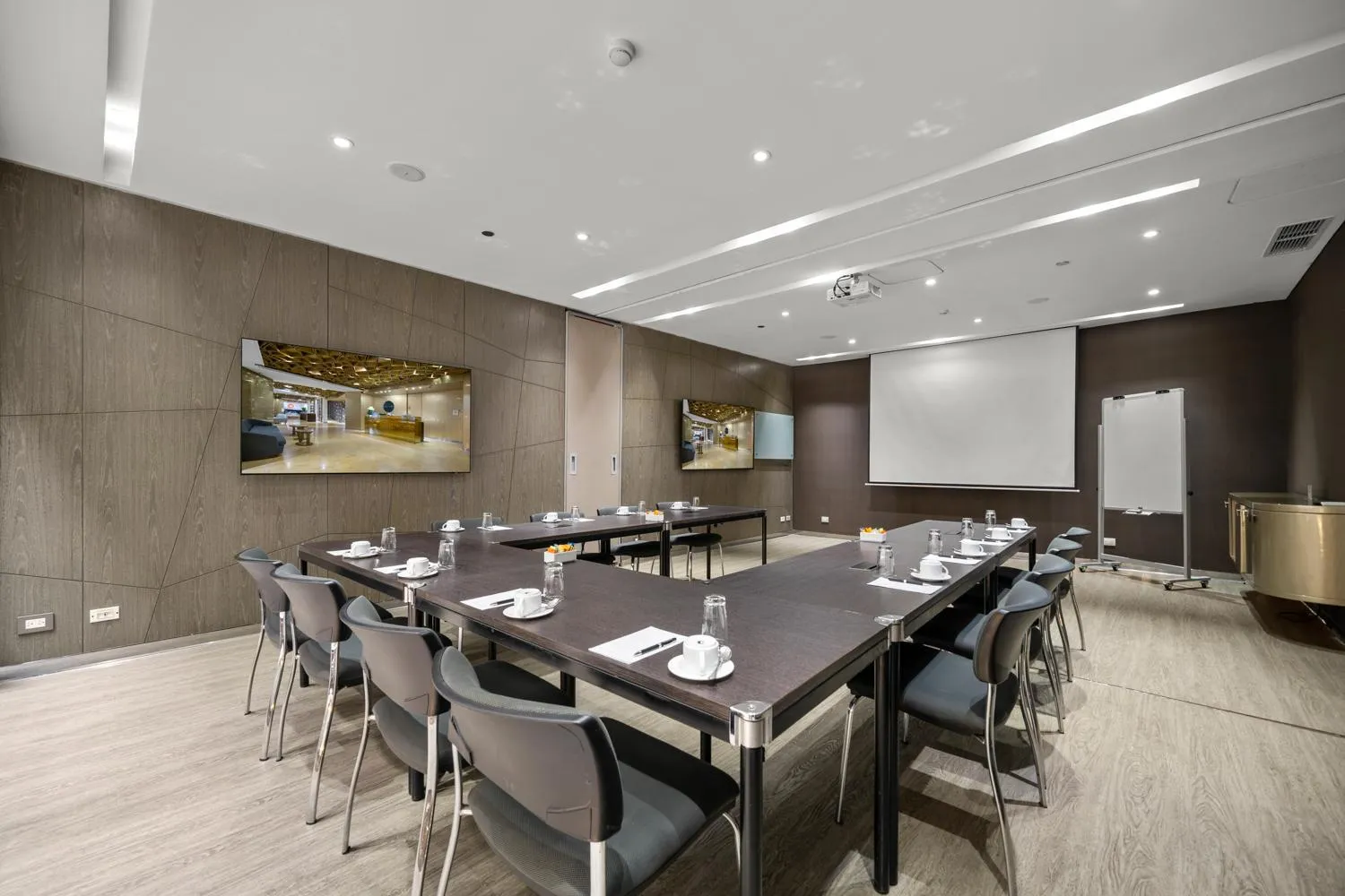 Meeting/conference room in BOG Hotel