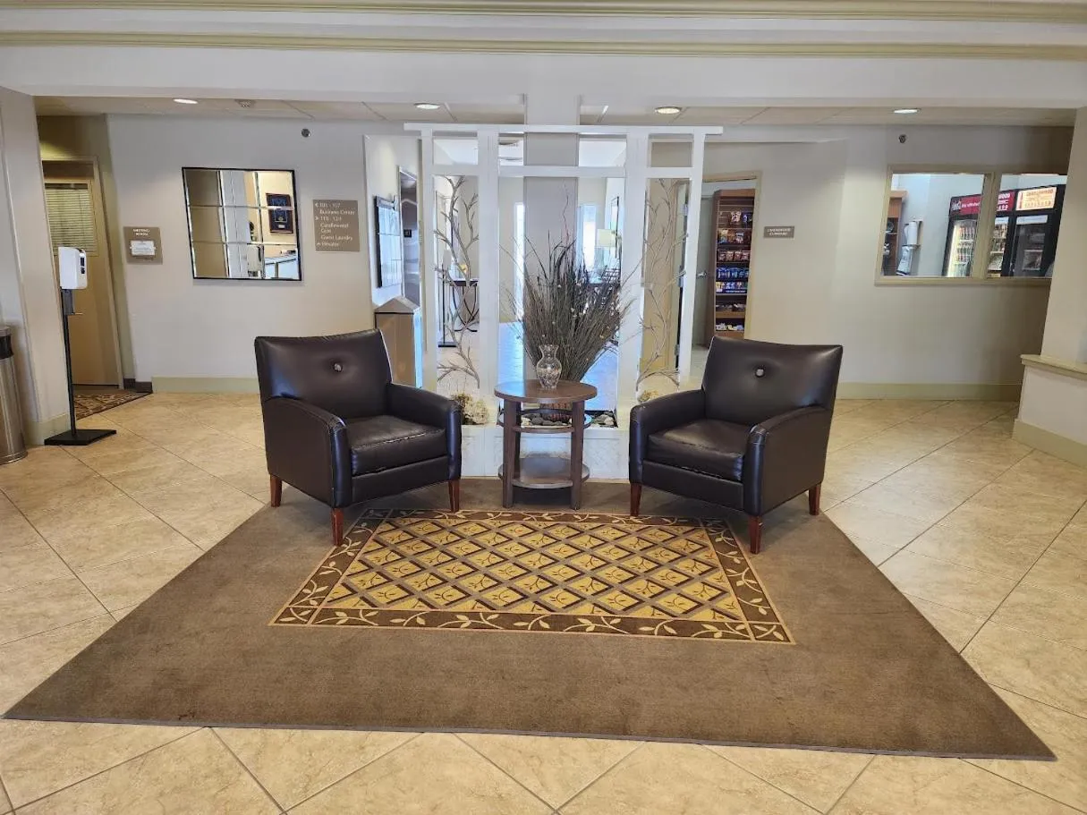 Candlewood Suites Springfield by IHG