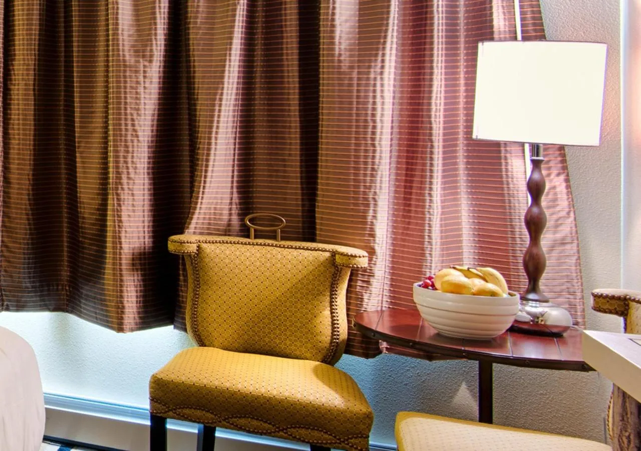 Holland America Skagway Inn