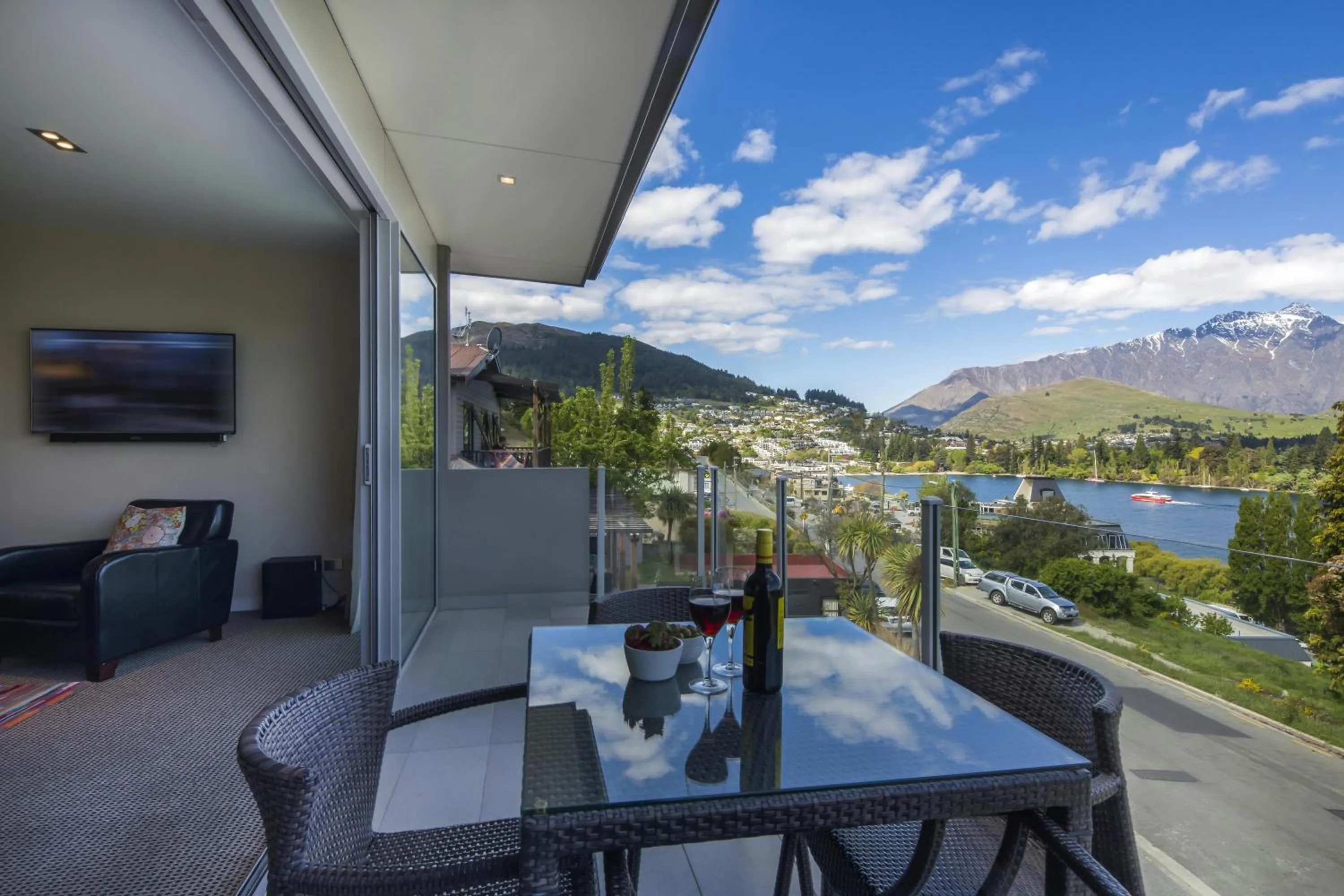 LakeRidge Queenstown by Staysouth