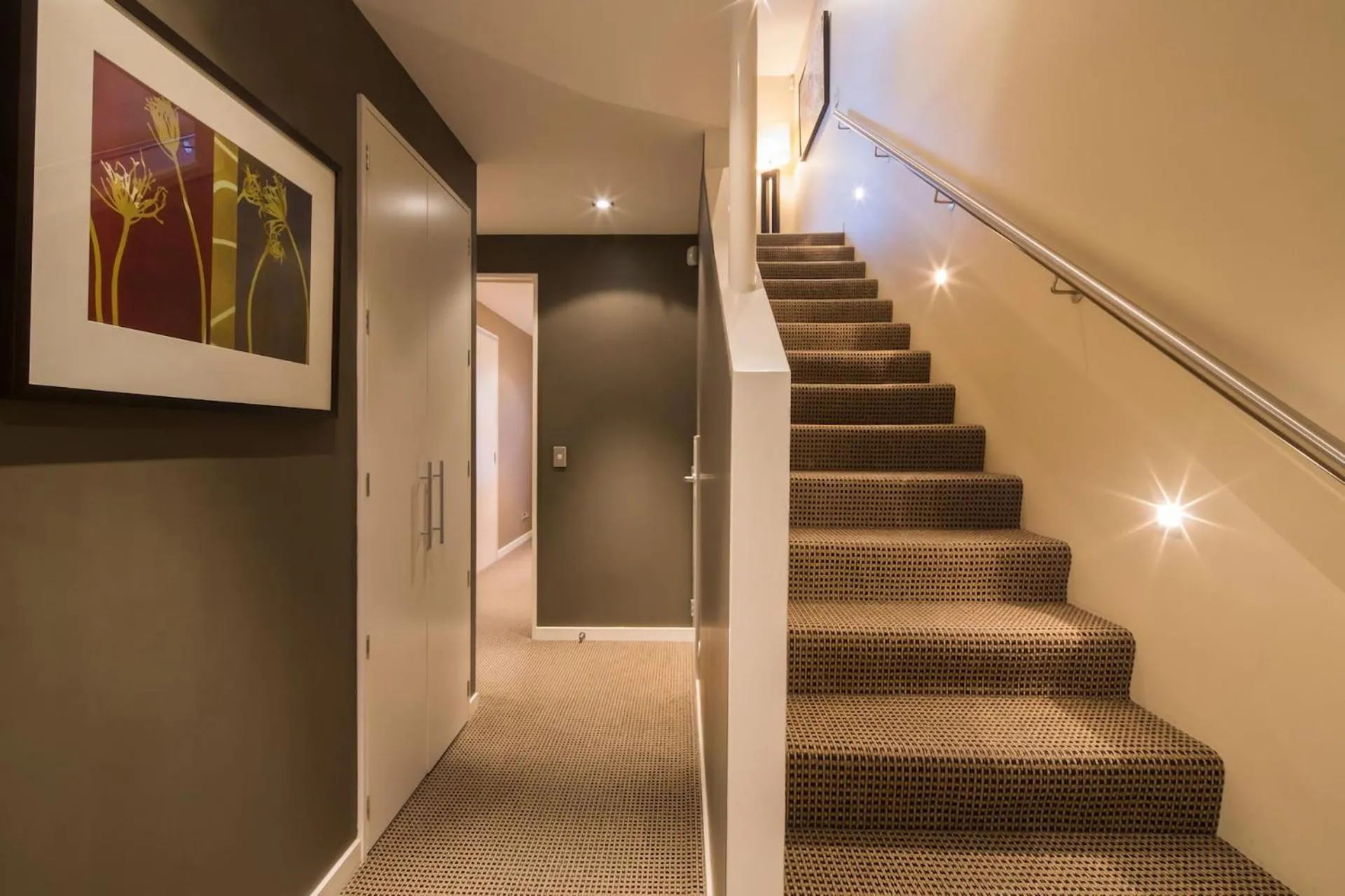 LakeRidge Queenstown Front Row