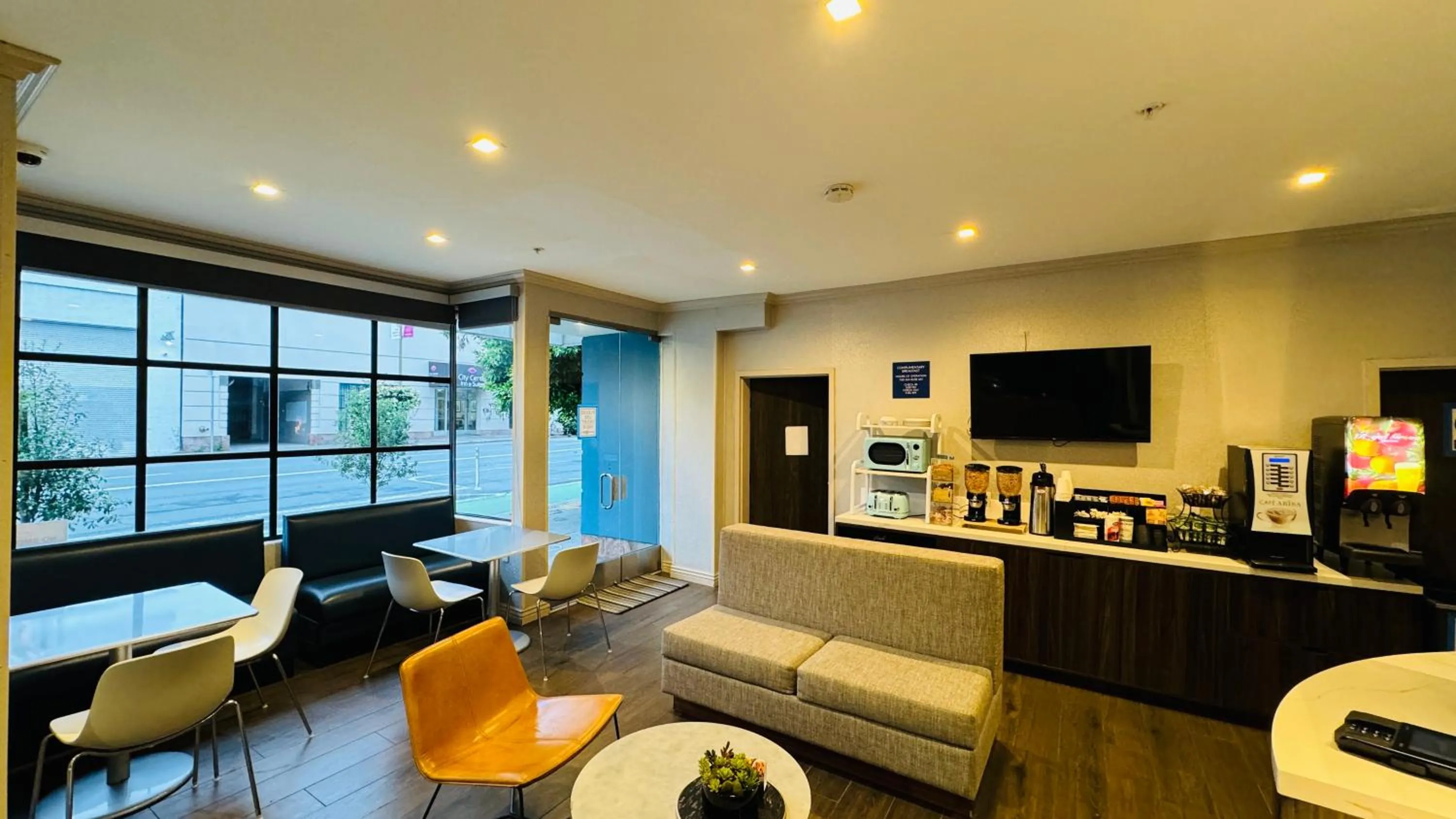 Restaurant/places to eat in Signature San Francisco