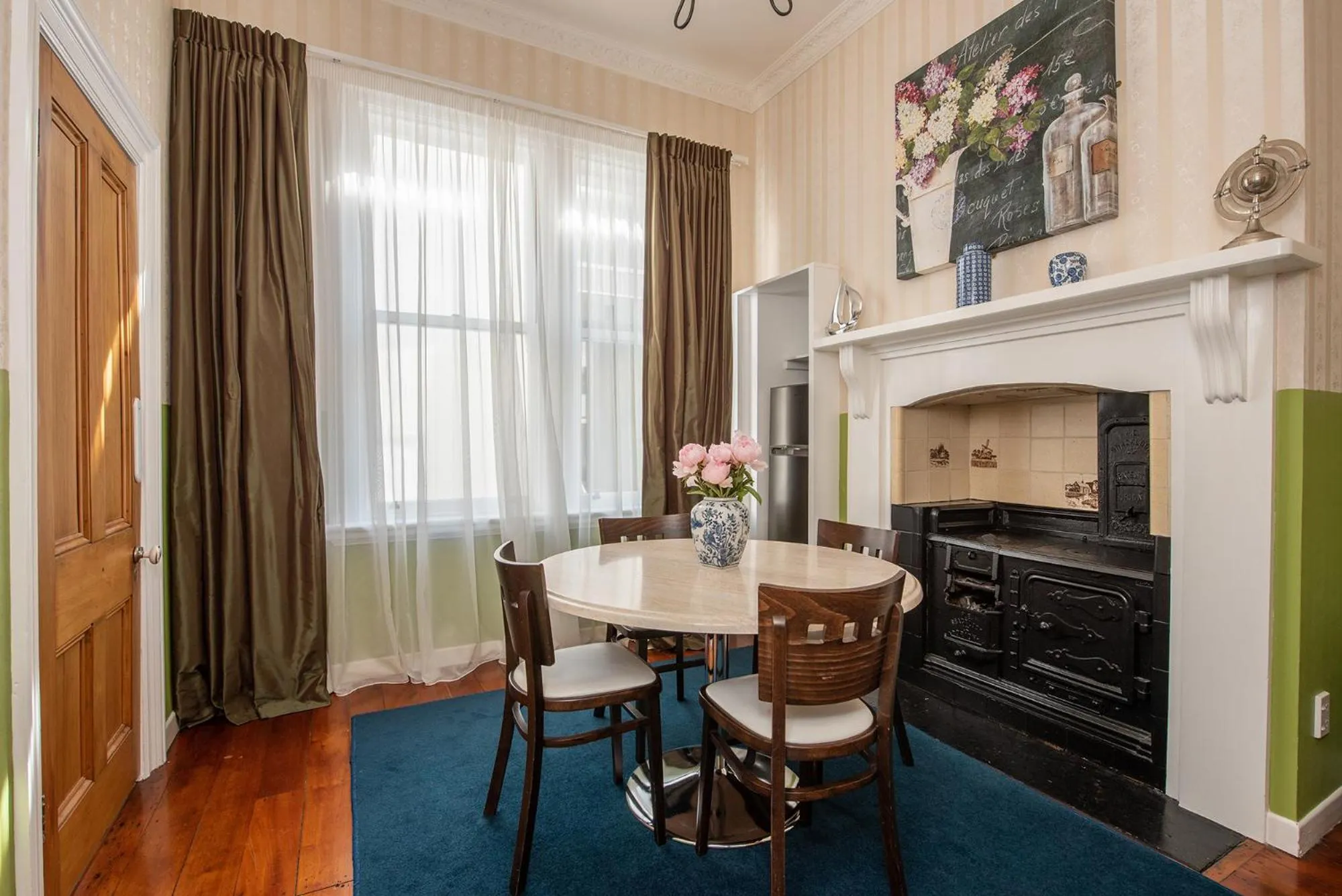 Apollo Lodge - Free Parking