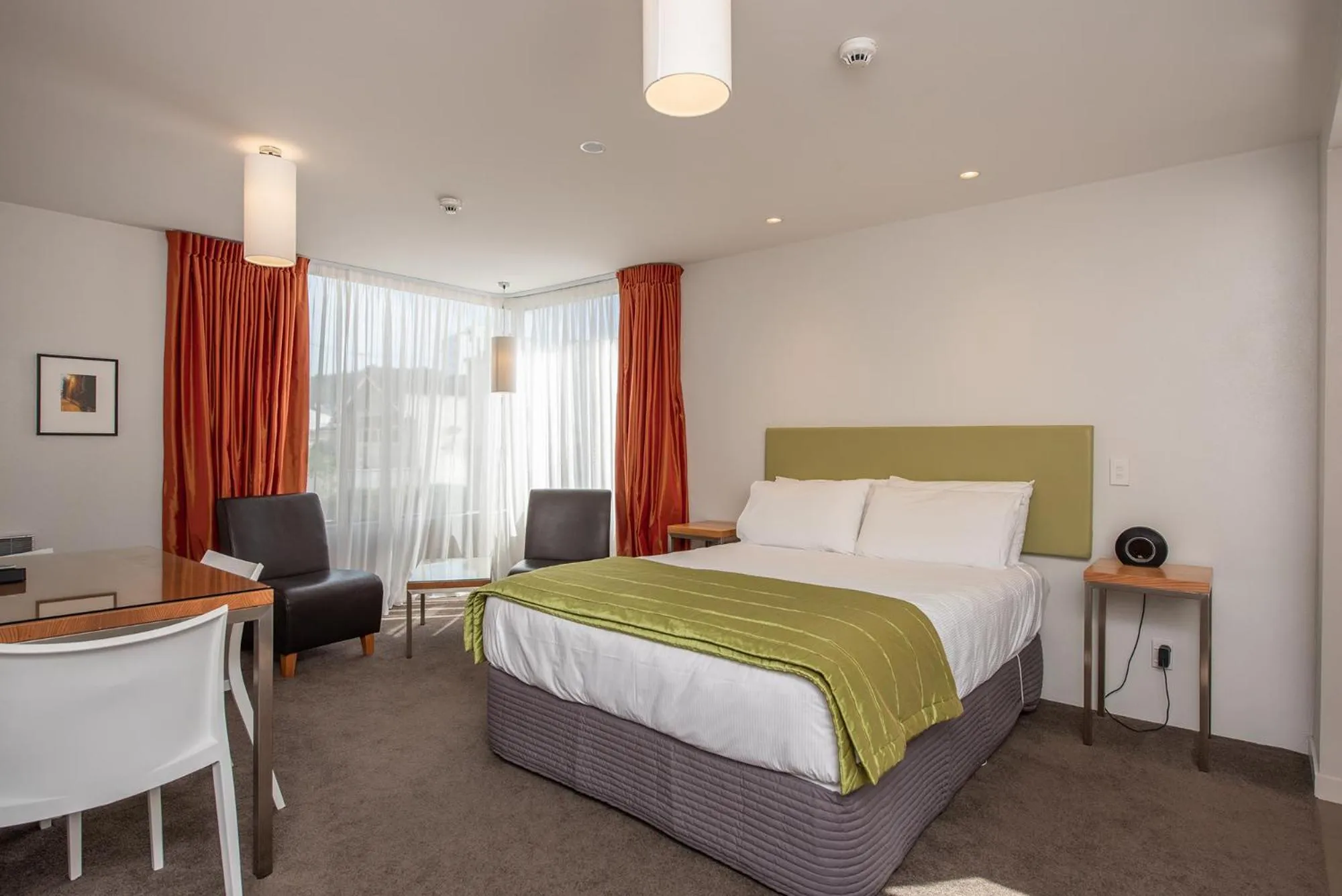 Bed in Apollo Lodge - Free Parking