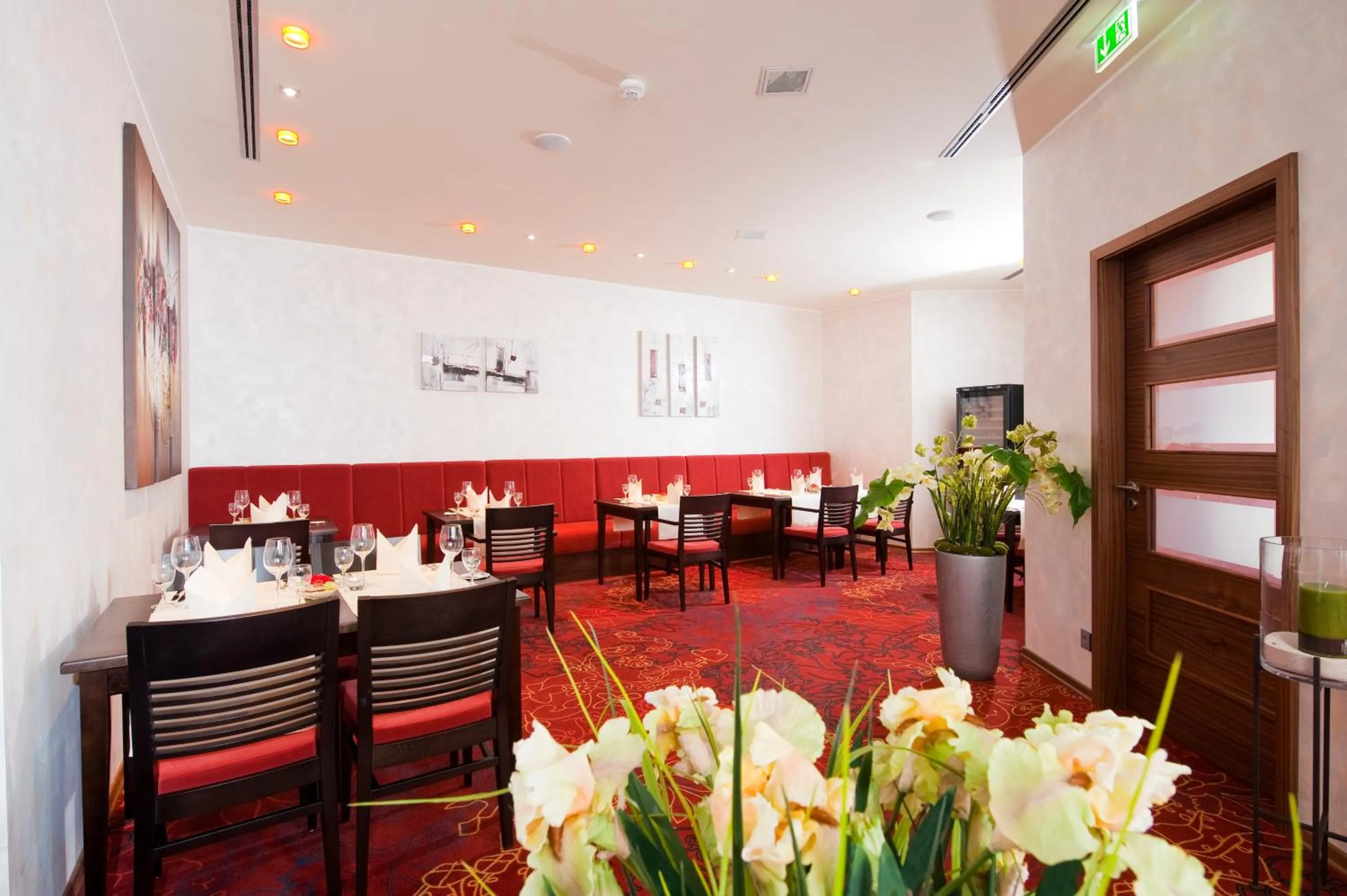 Restaurant/places to eat in Hotel Greive