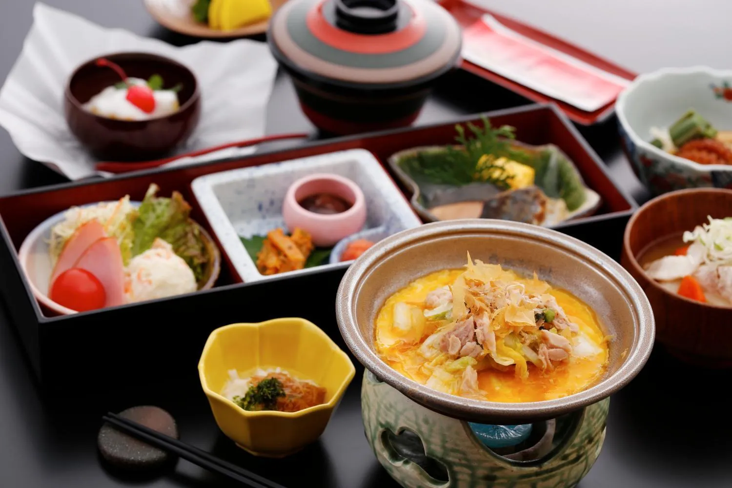 Breakfast in Okada Ryokan Warakutei