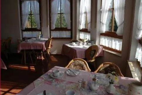 Restaurant/places to eat, Bed in Hotel Glück