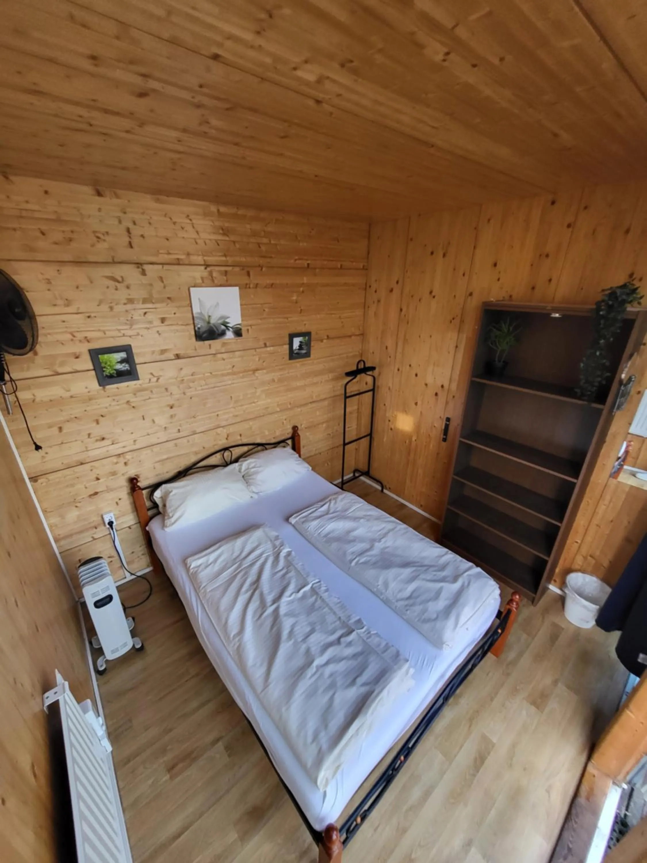 Bed in EASY Lodges Berlin