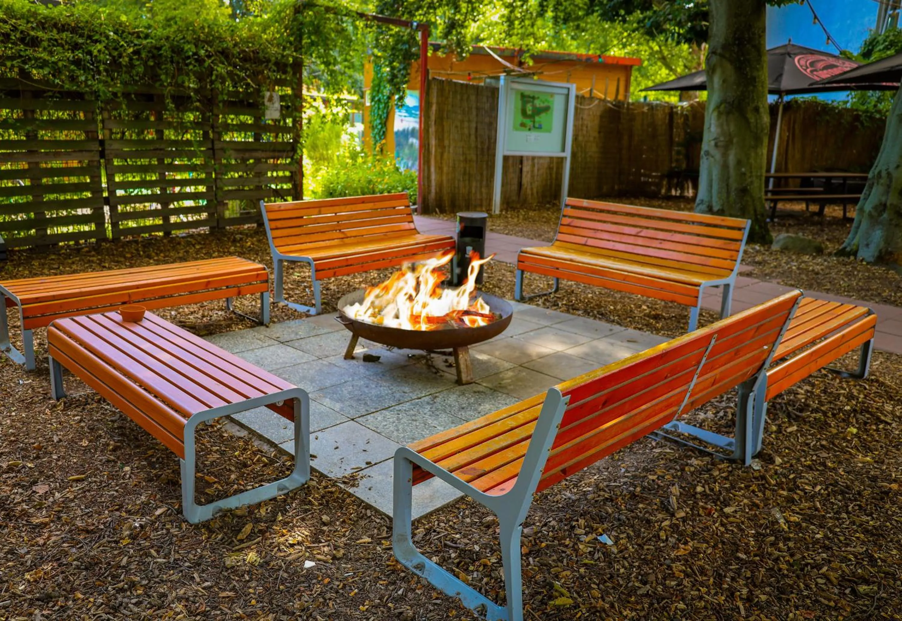 fireplace in EASY Lodges Berlin