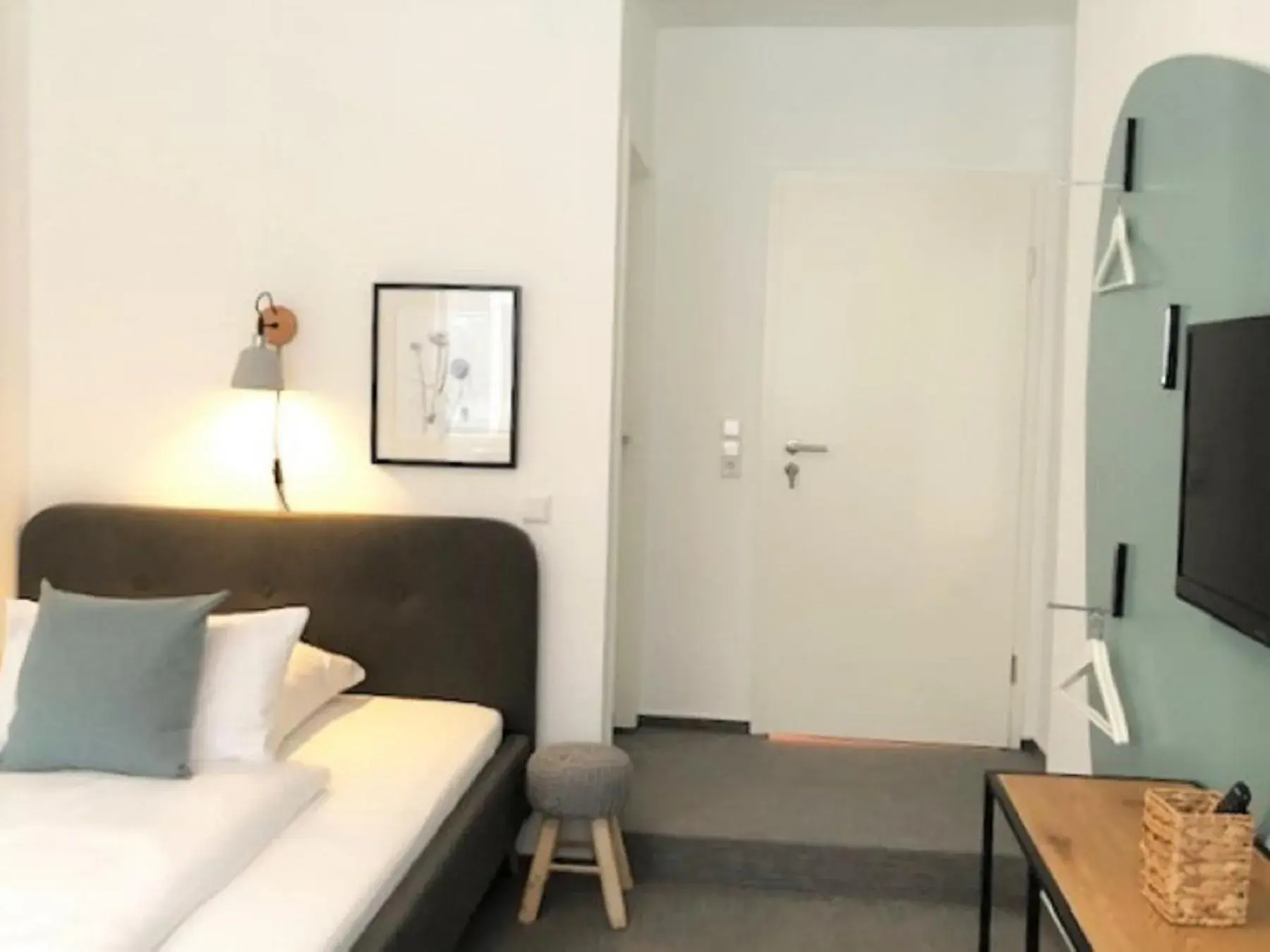 Economy Single Room in Hotel F-RITZ Economy Single Room in Hotel F-RITZ