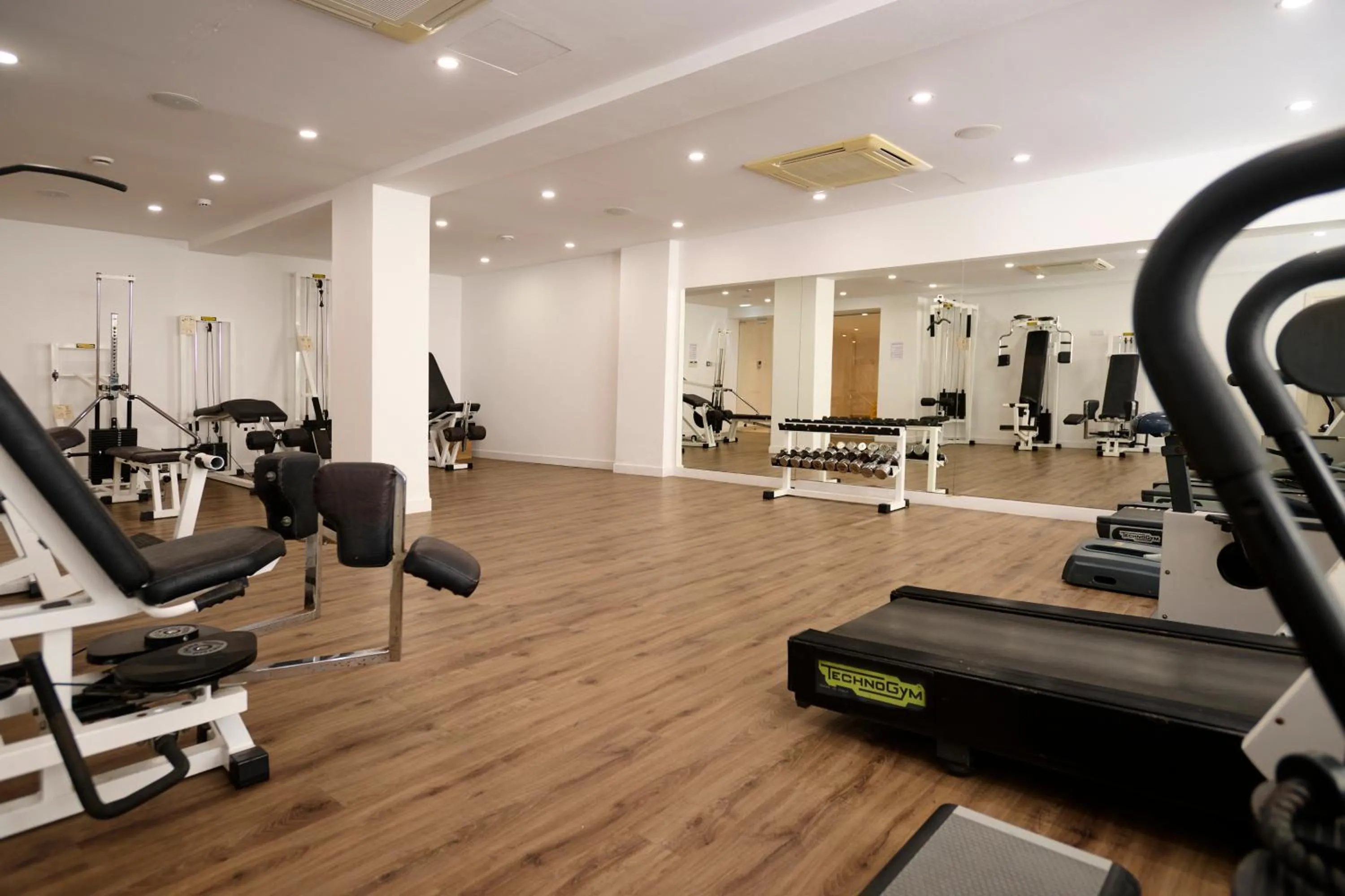 Fitness centre/facilities in Sunrise Oasis Hotel & Waterpark