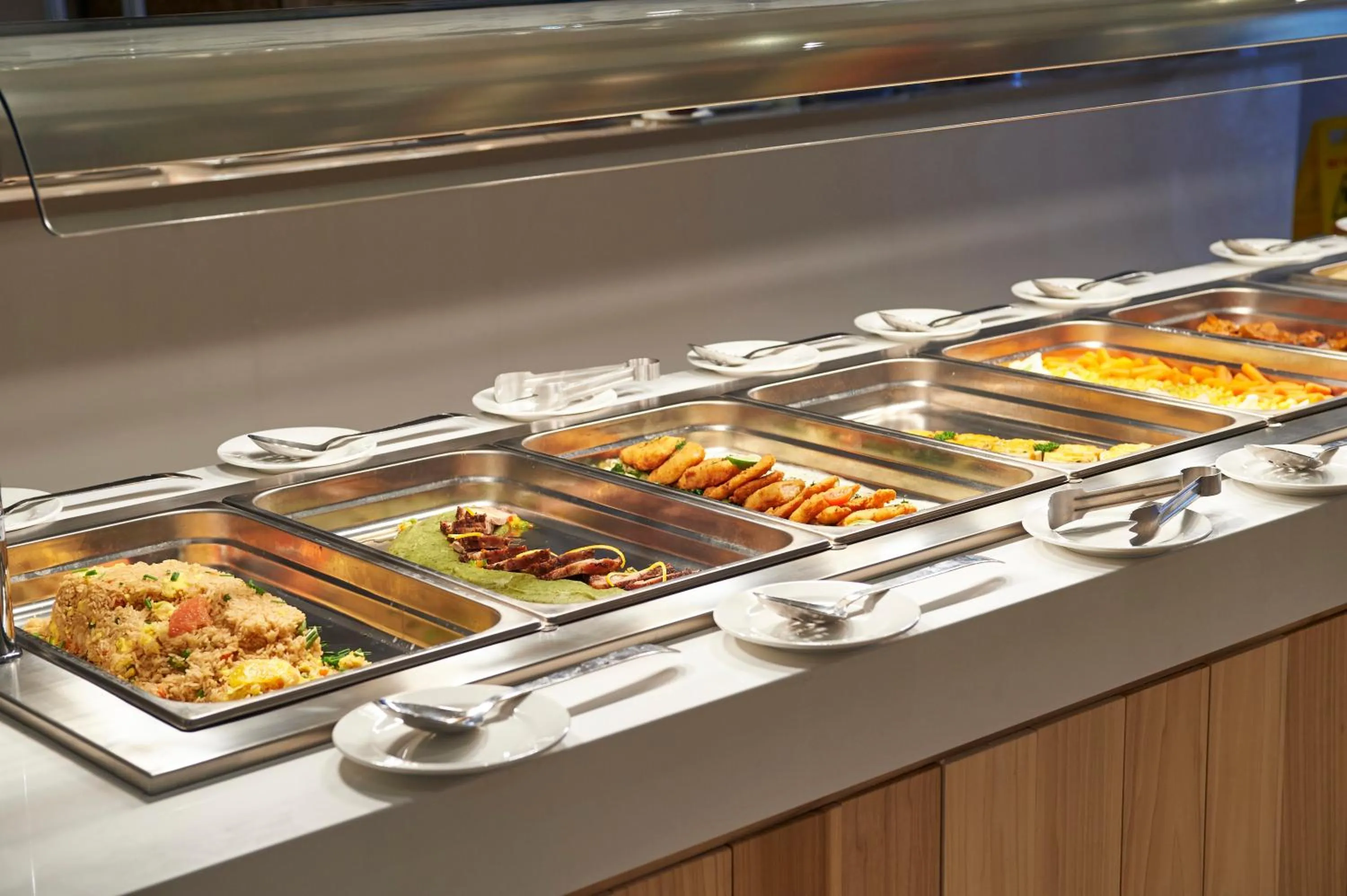 Dinner in Sunrise Oasis Hotel & Waterpark