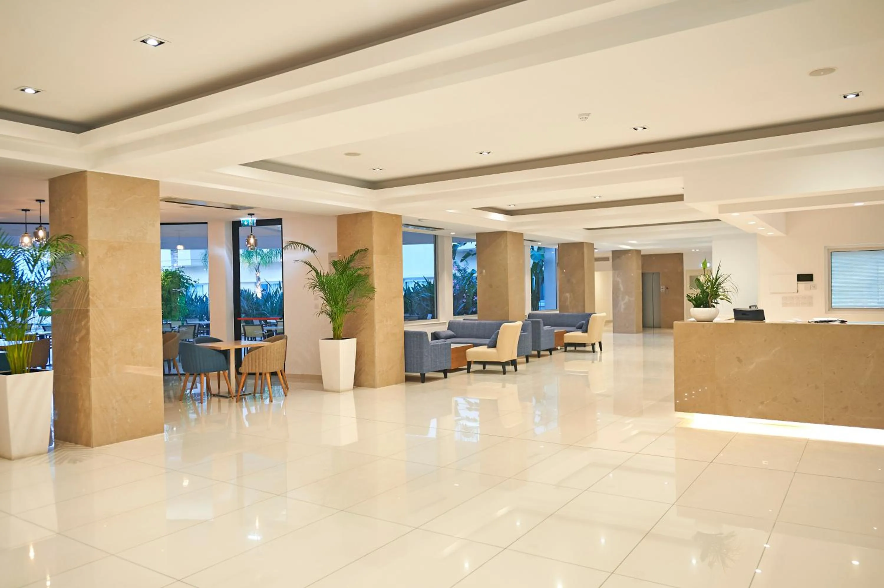 Lobby or reception in Sunrise Oasis Hotel & Waterpark