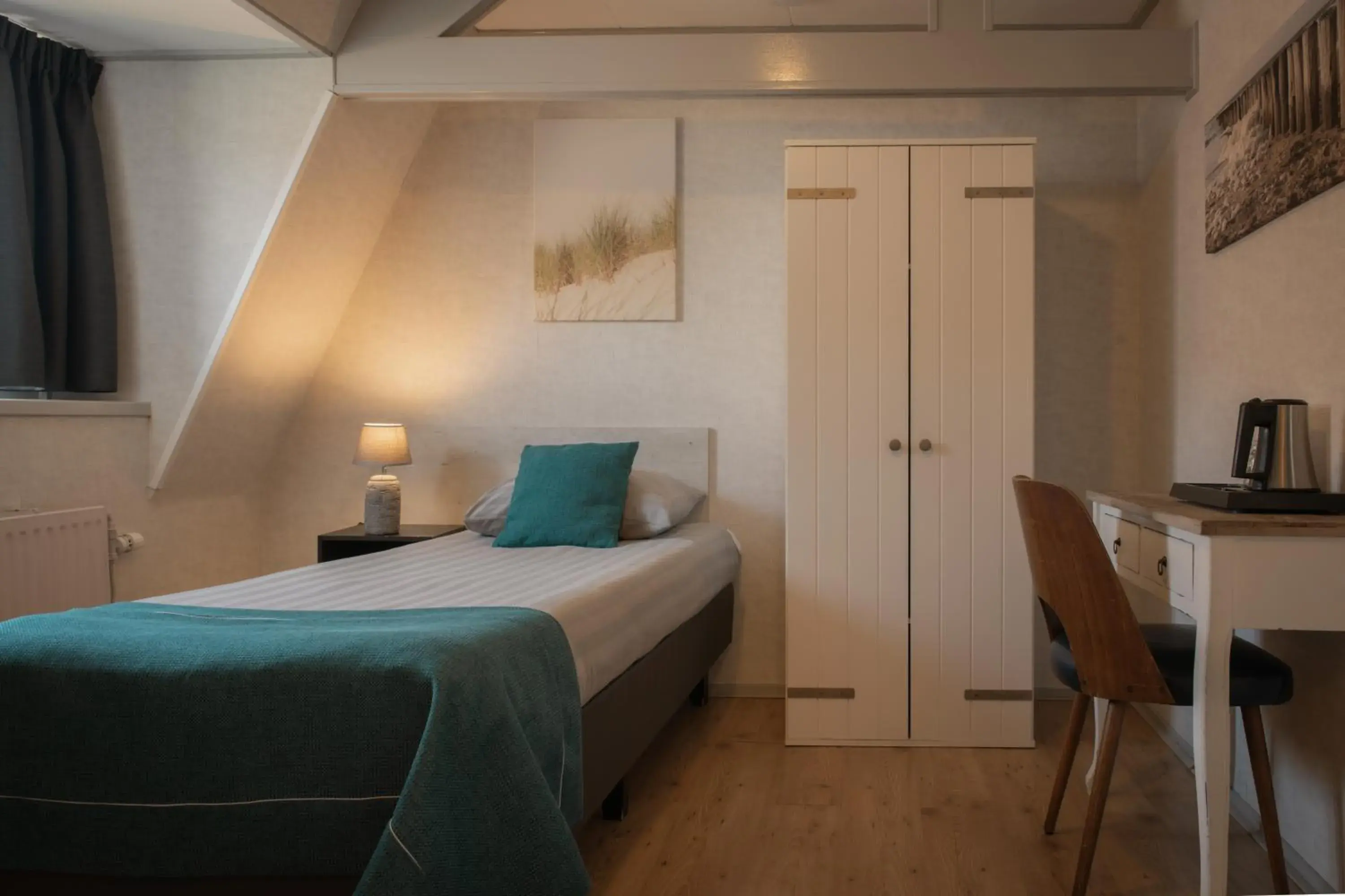 Single Room in Hotel Groede Single Room in Hotel Groede