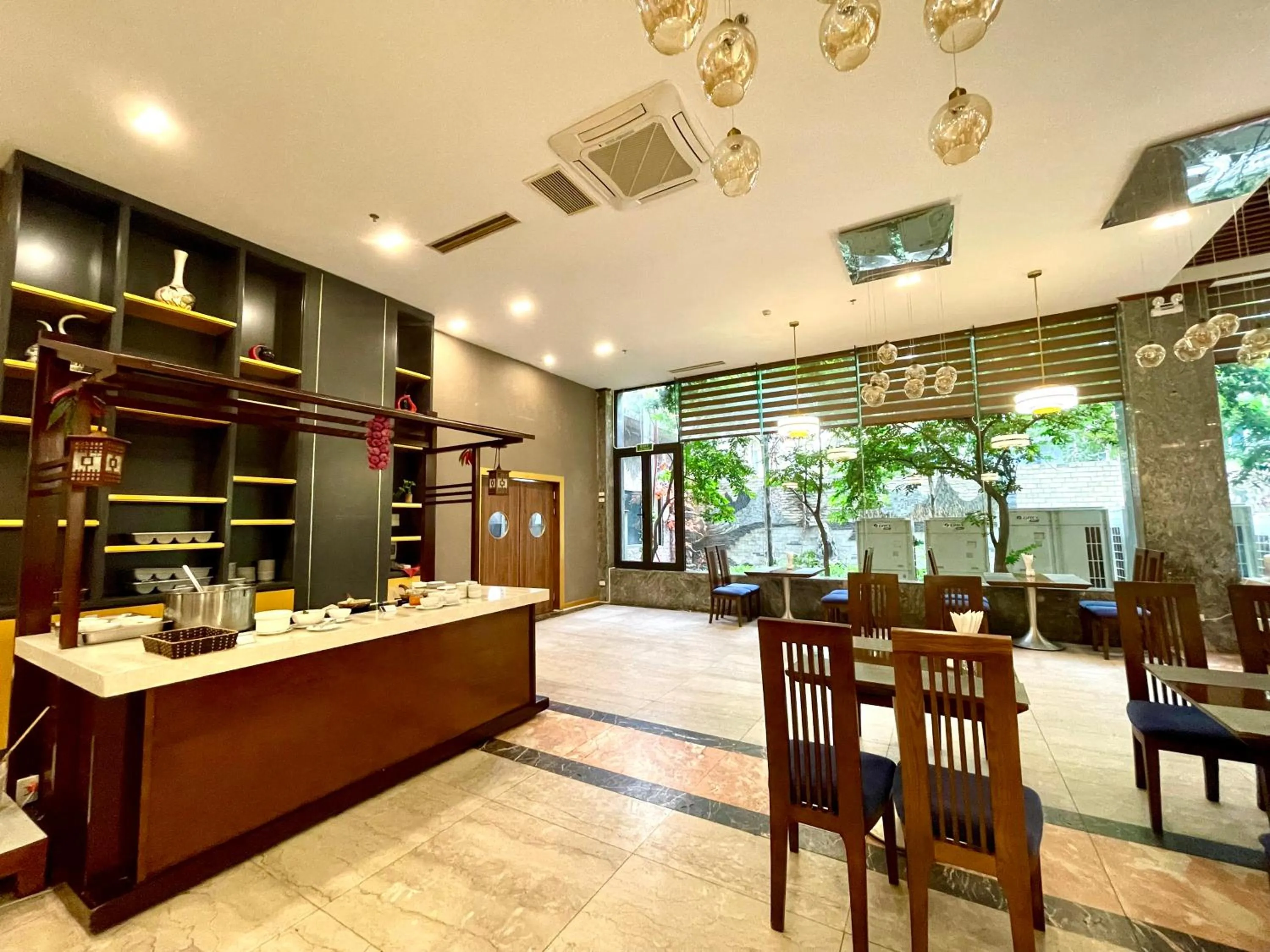 Restaurant/places to eat in Muong Thanh Grand Xa La Hotel
