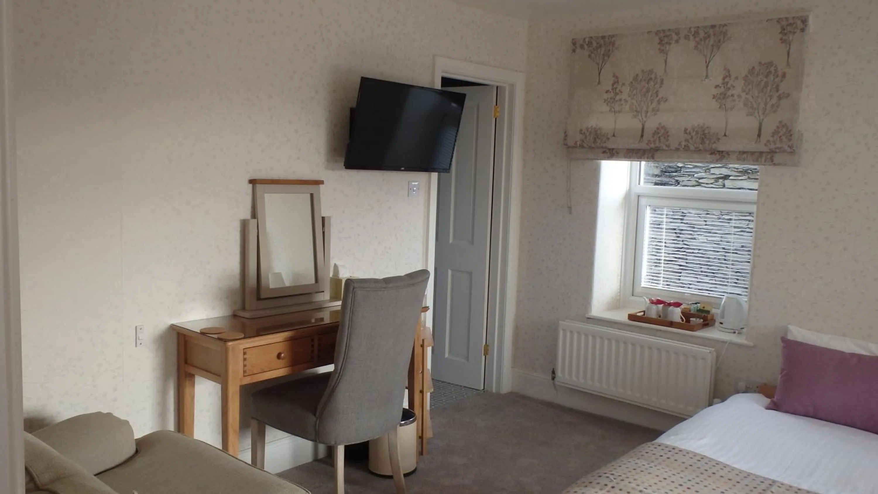 TV and multimedia in Haisthorpe Guest House