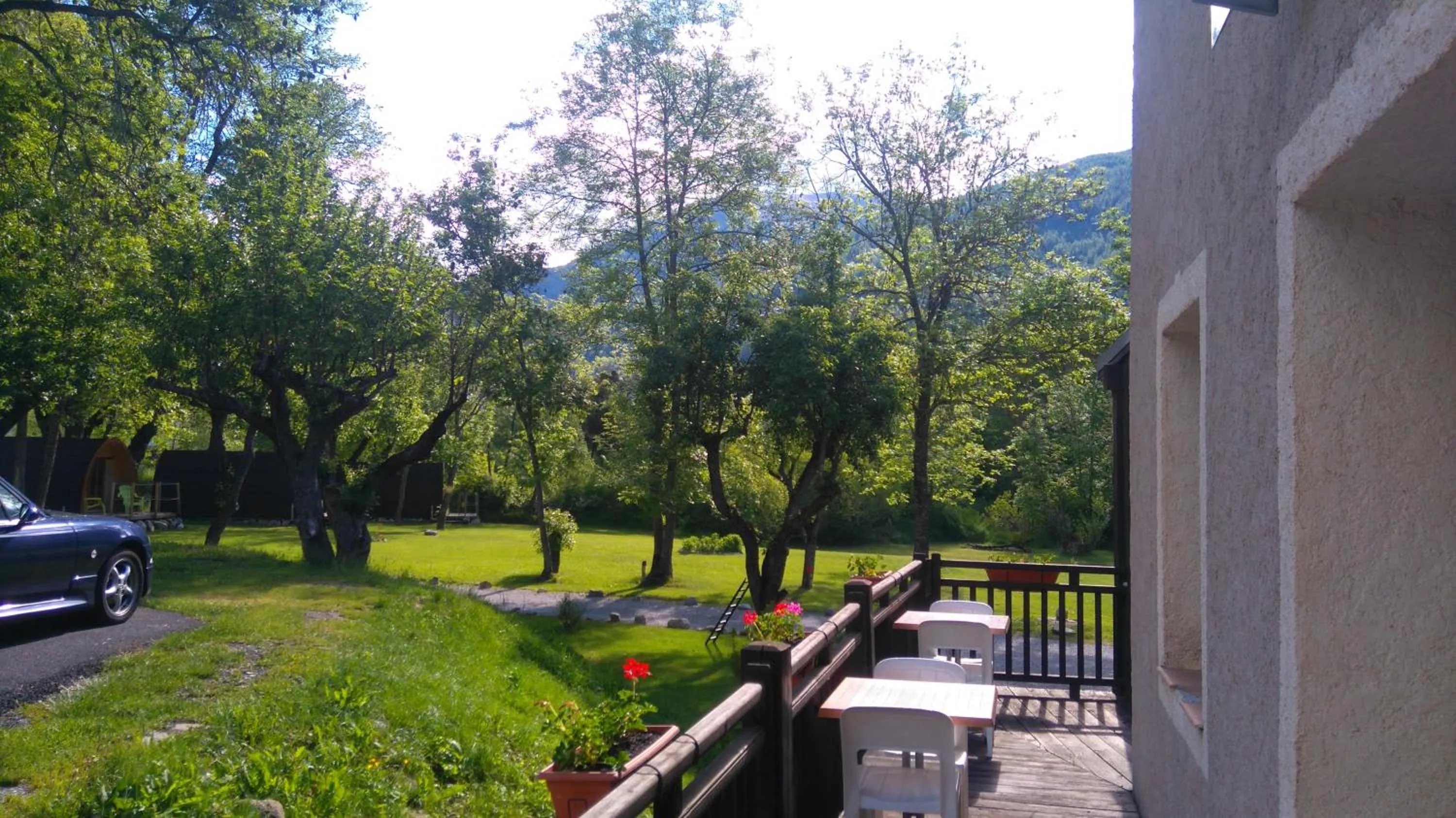 Garden view in Hôtel Le Martagon