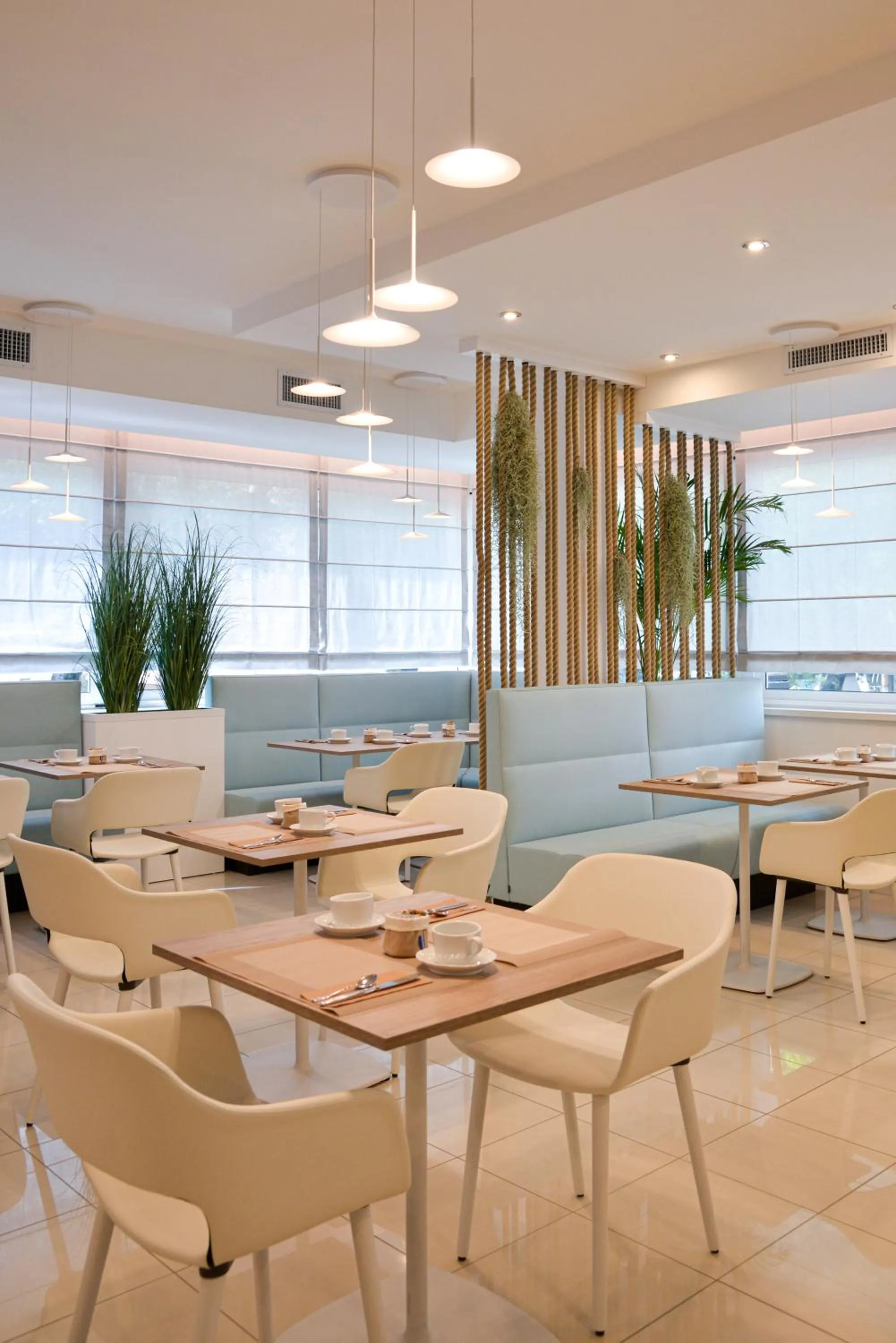 Breakfast in Hotel Renania