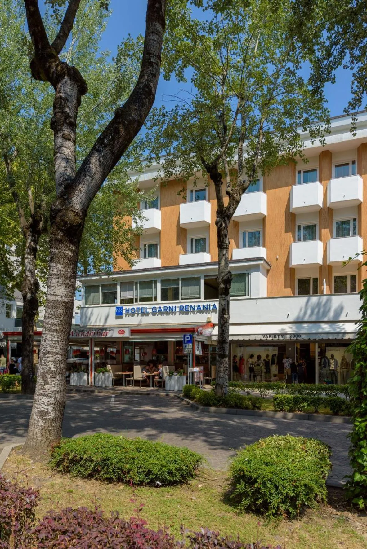 Property building in Hotel Renania