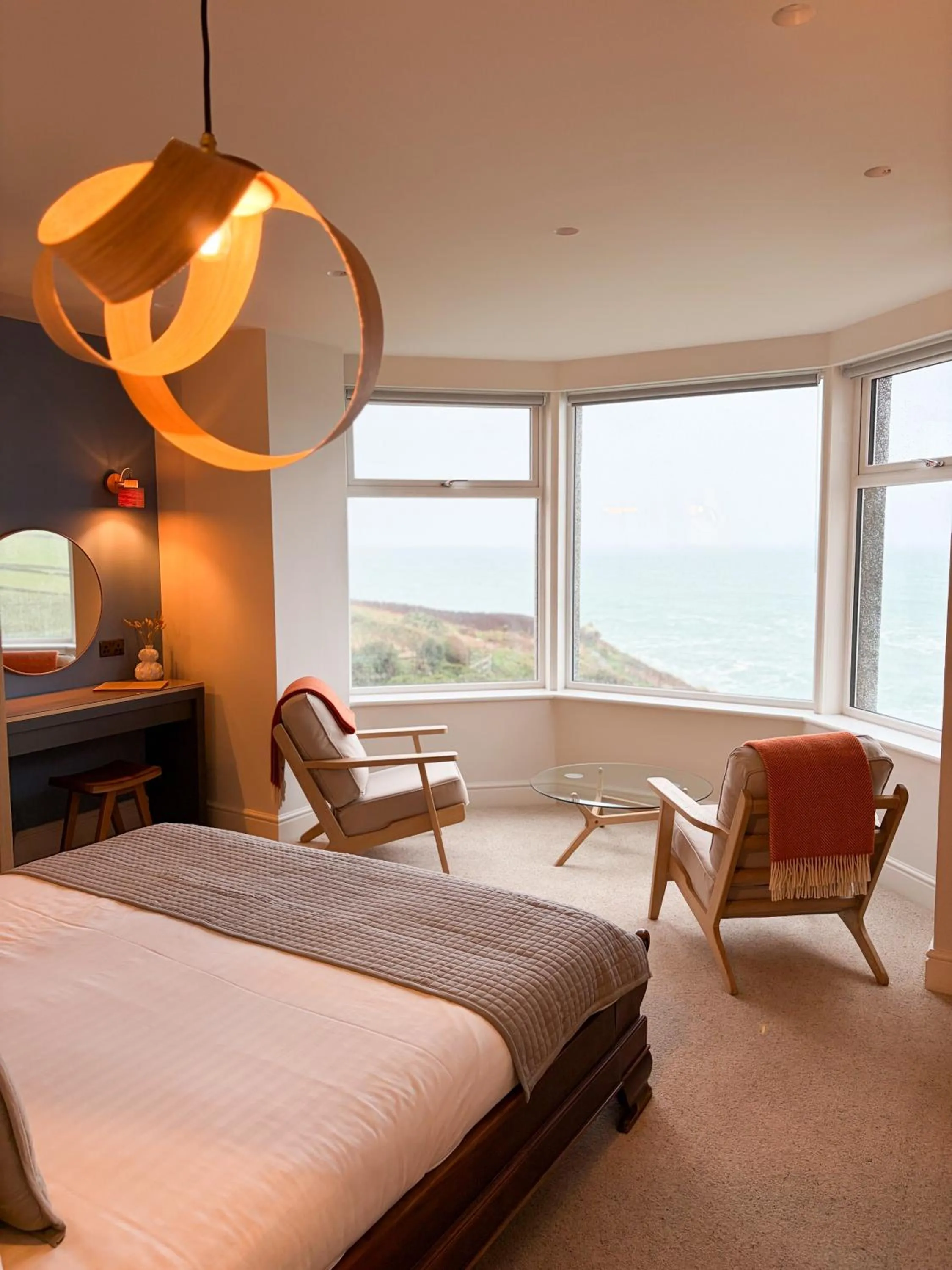 Bedroom, Bed in Housel Bay Hotel