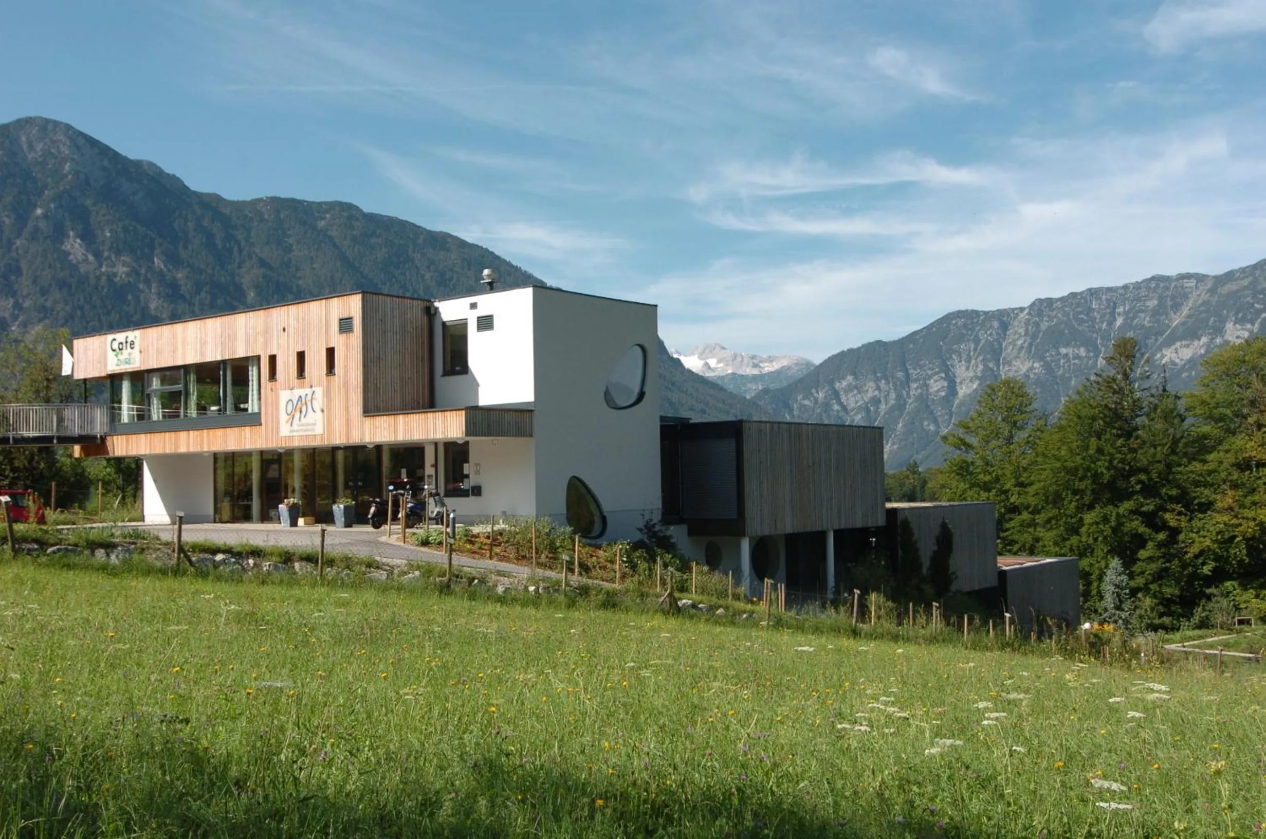 Facade/entrance in Oase Berta