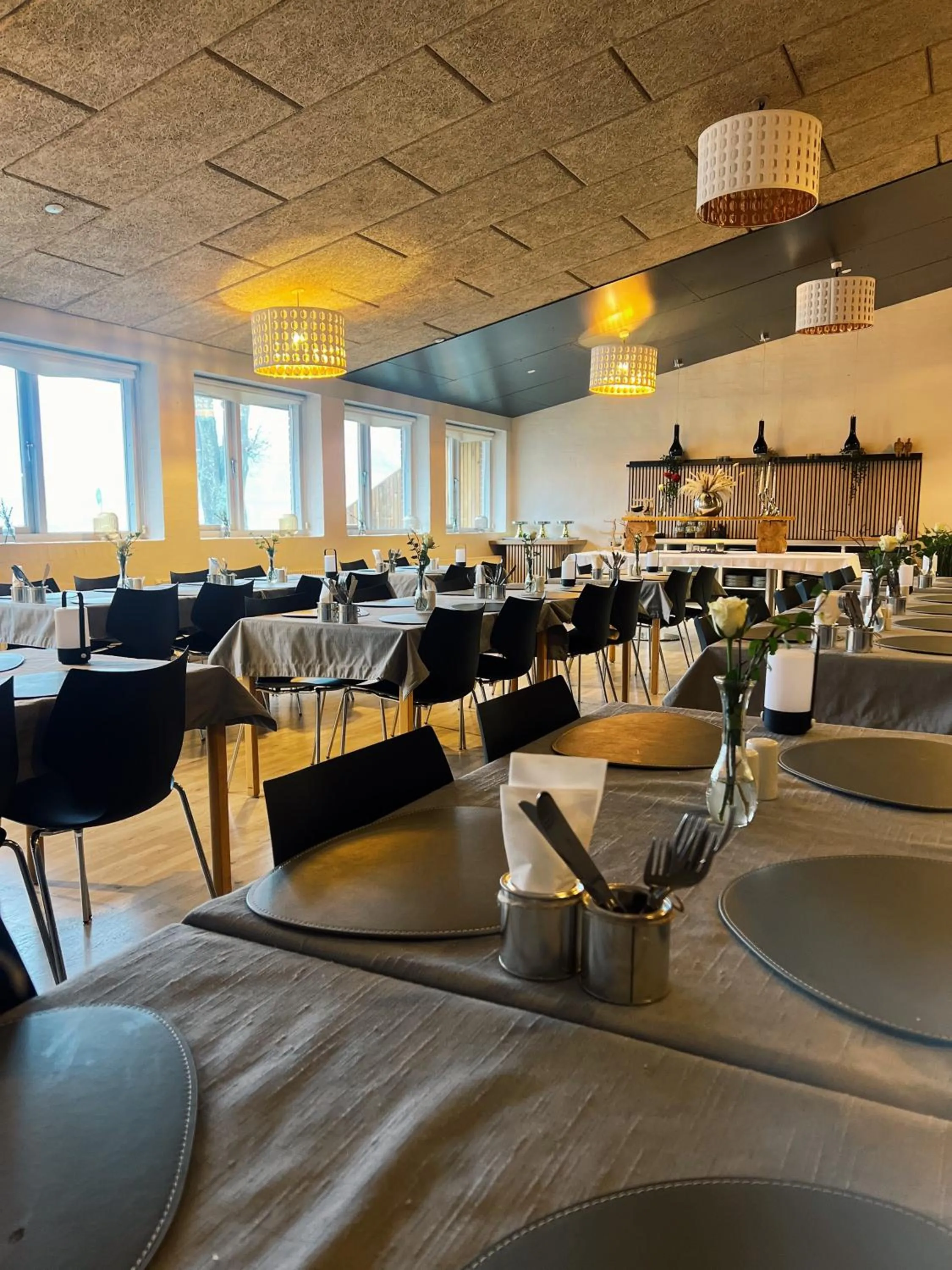 Restaurant/places to eat in KonceptHotel