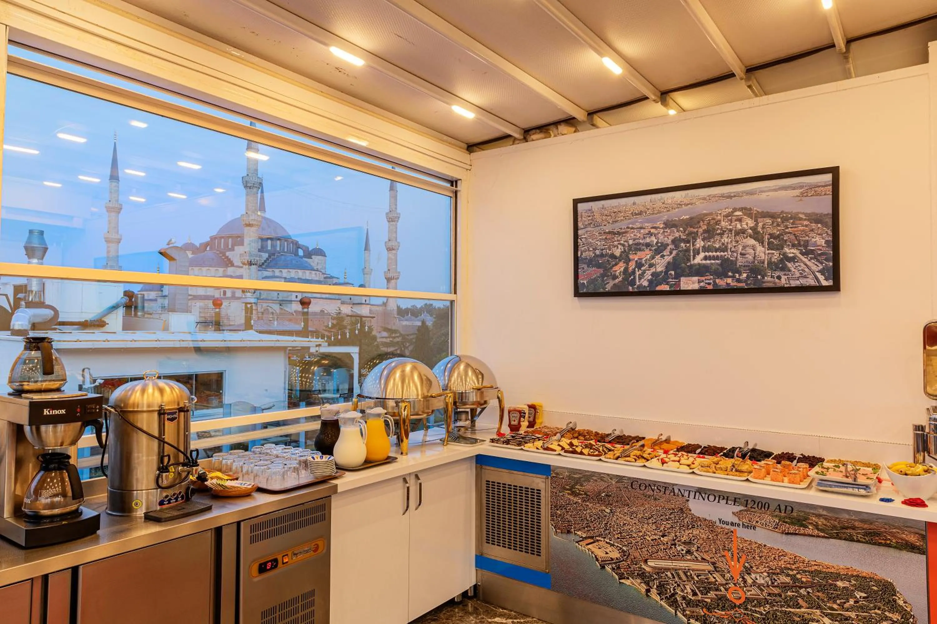 Breakfast in The Magnaura Palace Hotel