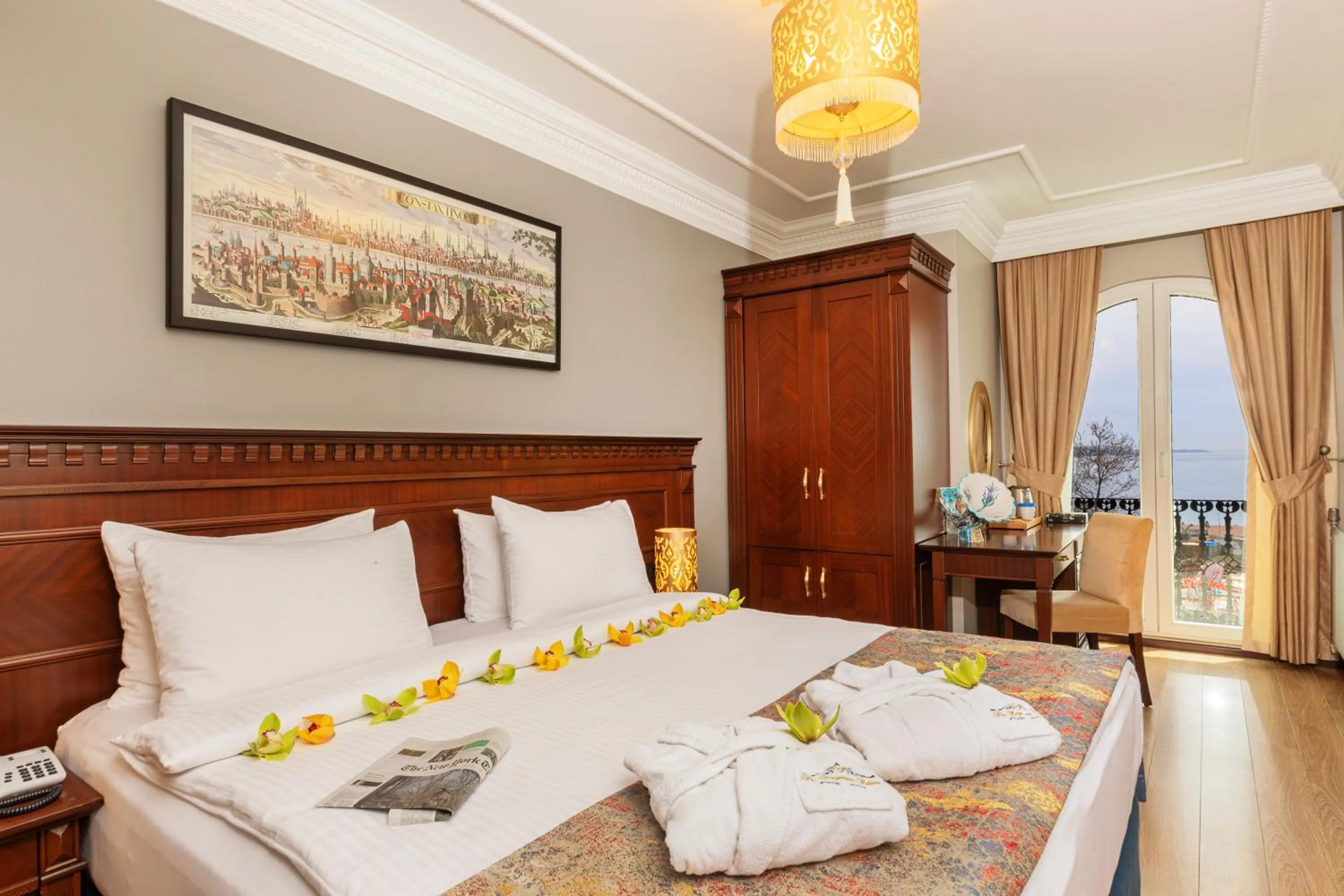 View (from property/room), Bed in The Magnaura Palace Hotel