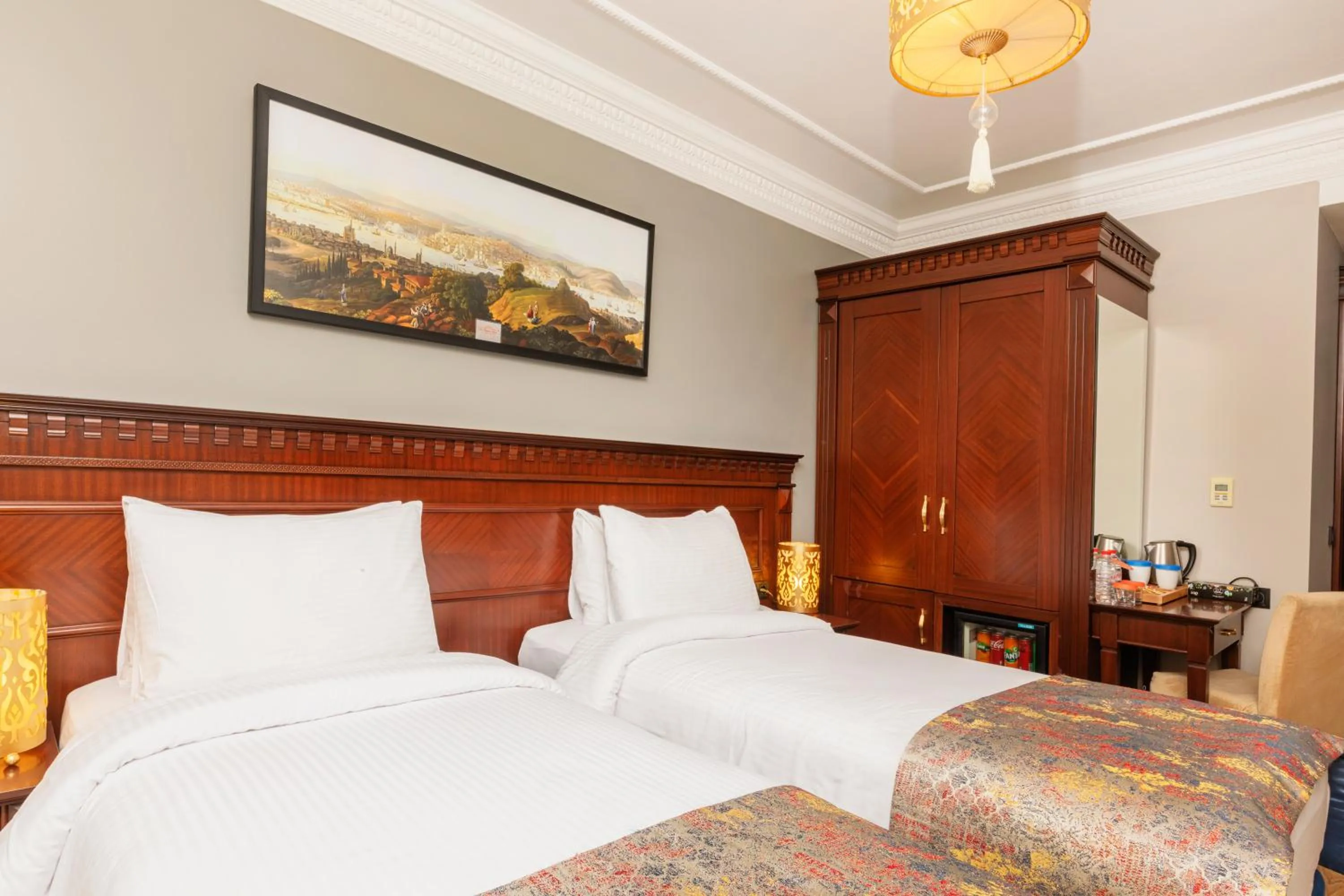 Bed in The Magnaura Palace Hotel