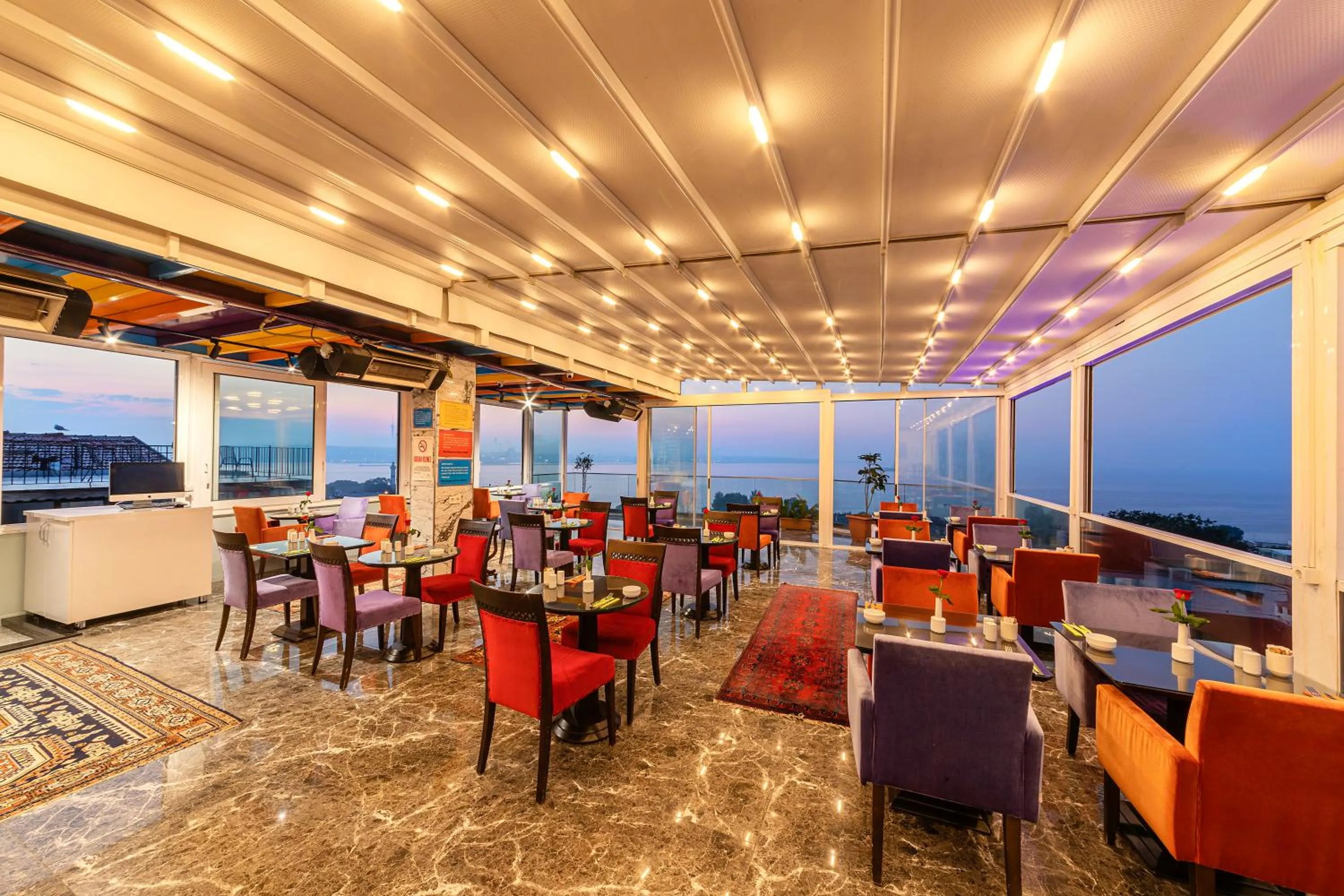 Breakfast in The Magnaura Palace Hotel