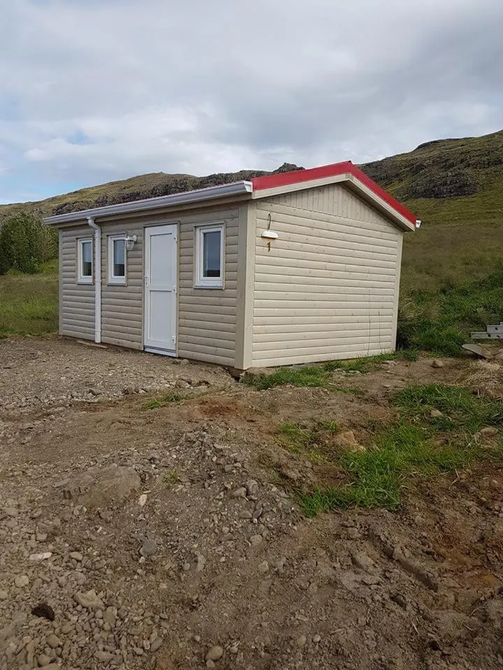Facade/entrance in Ravencliff Lodge