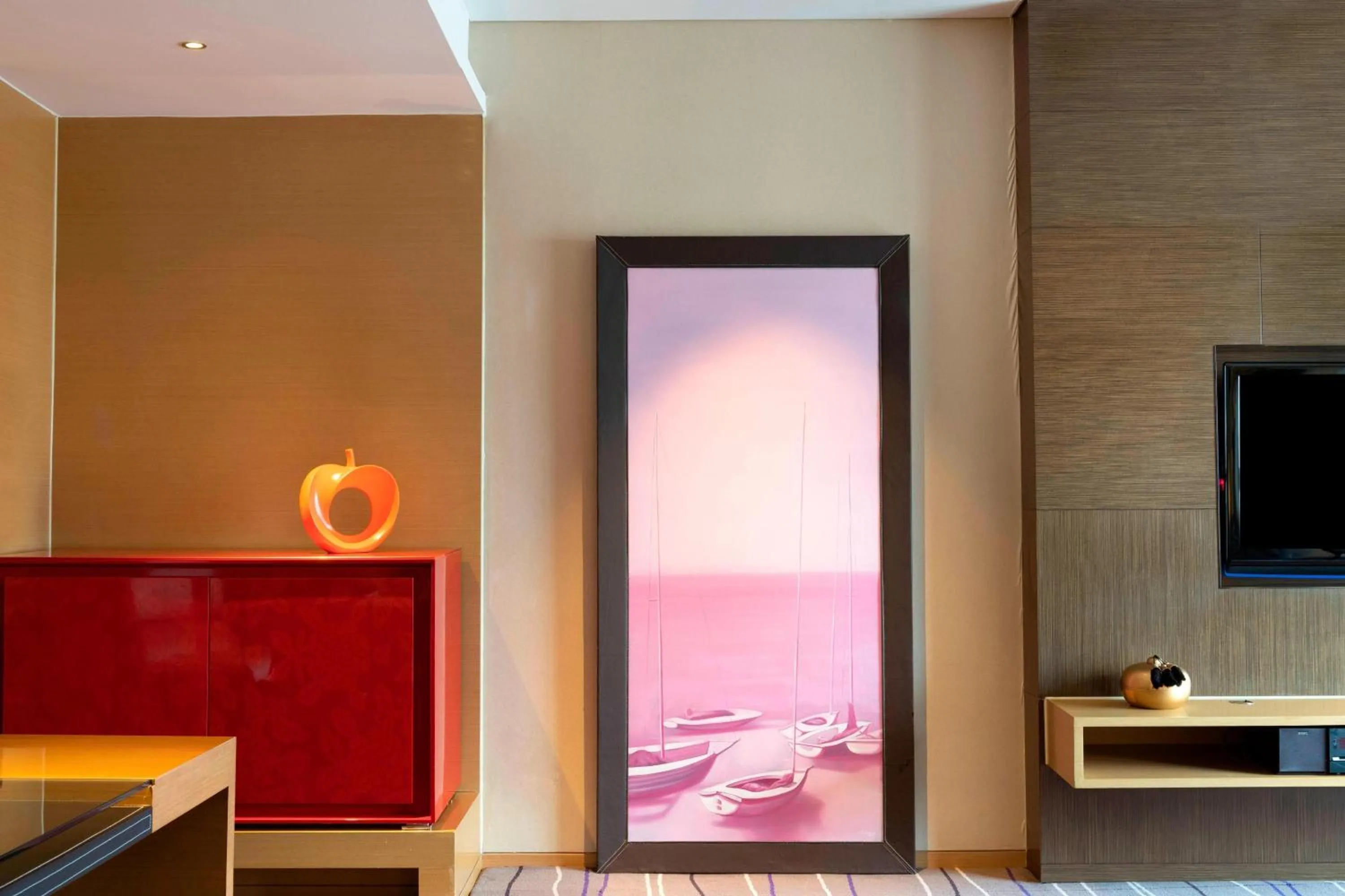 TV and multimedia, Bed in Le Méridien Qingdao