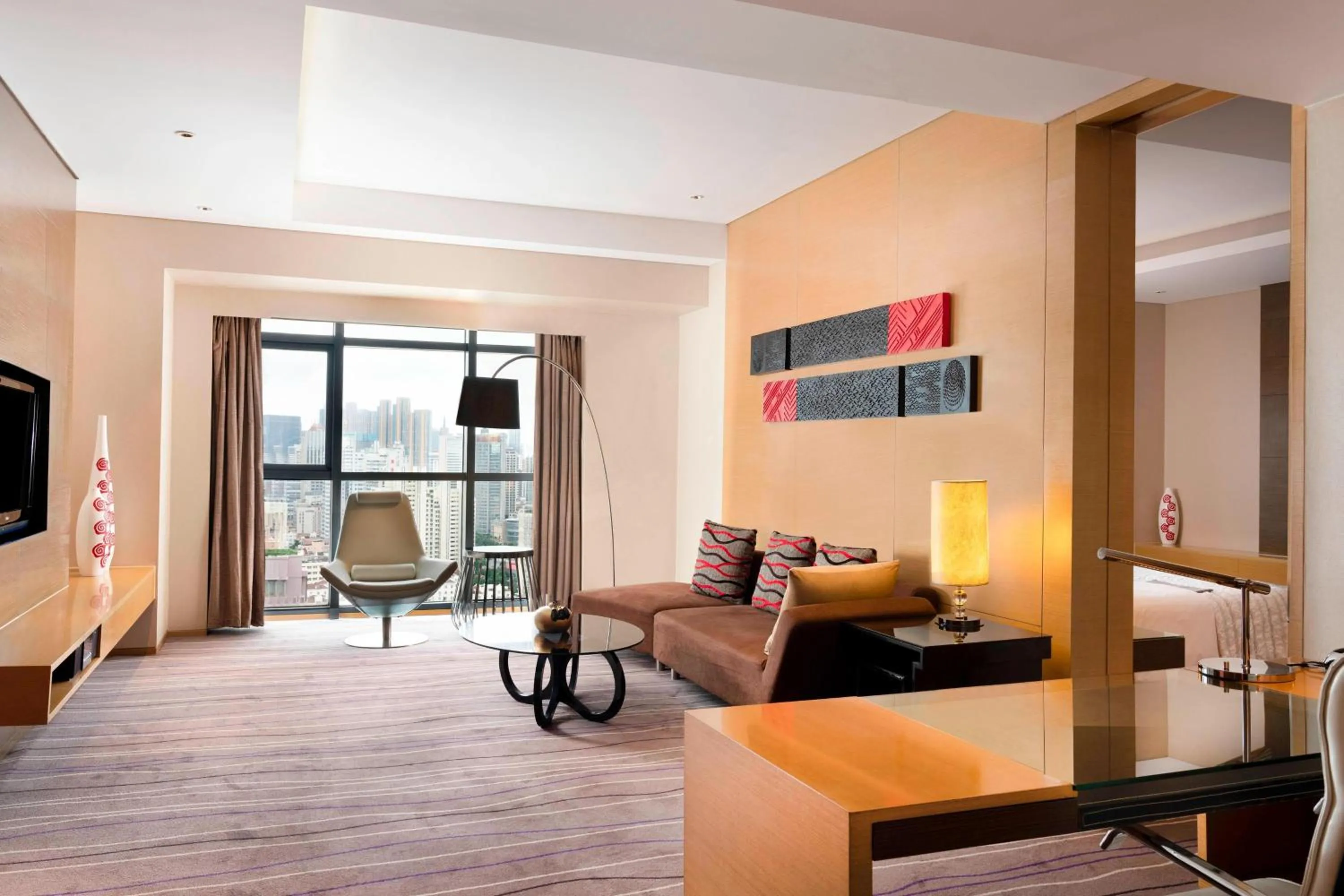 Coffee/tea facilities in Le Méridien Qingdao