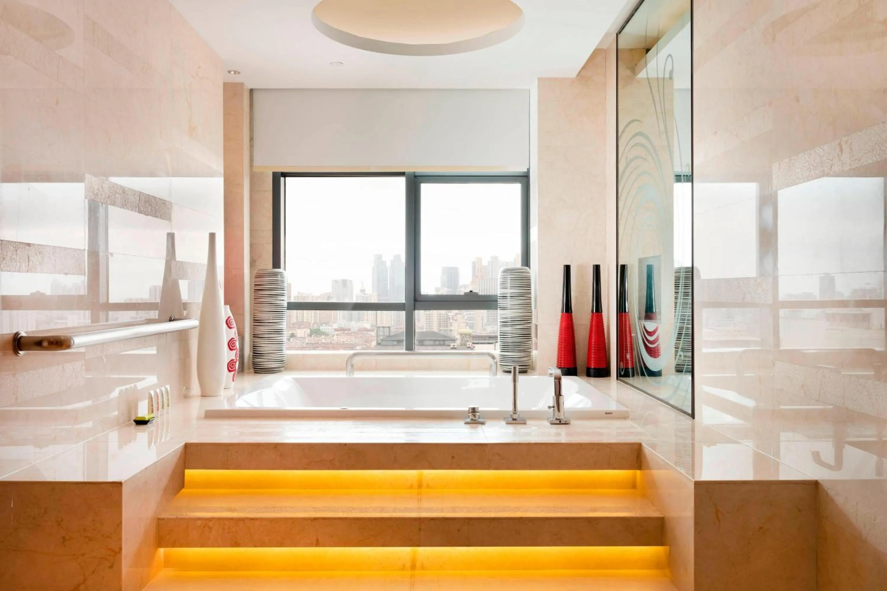 Bathroom in Le Méridien Qingdao